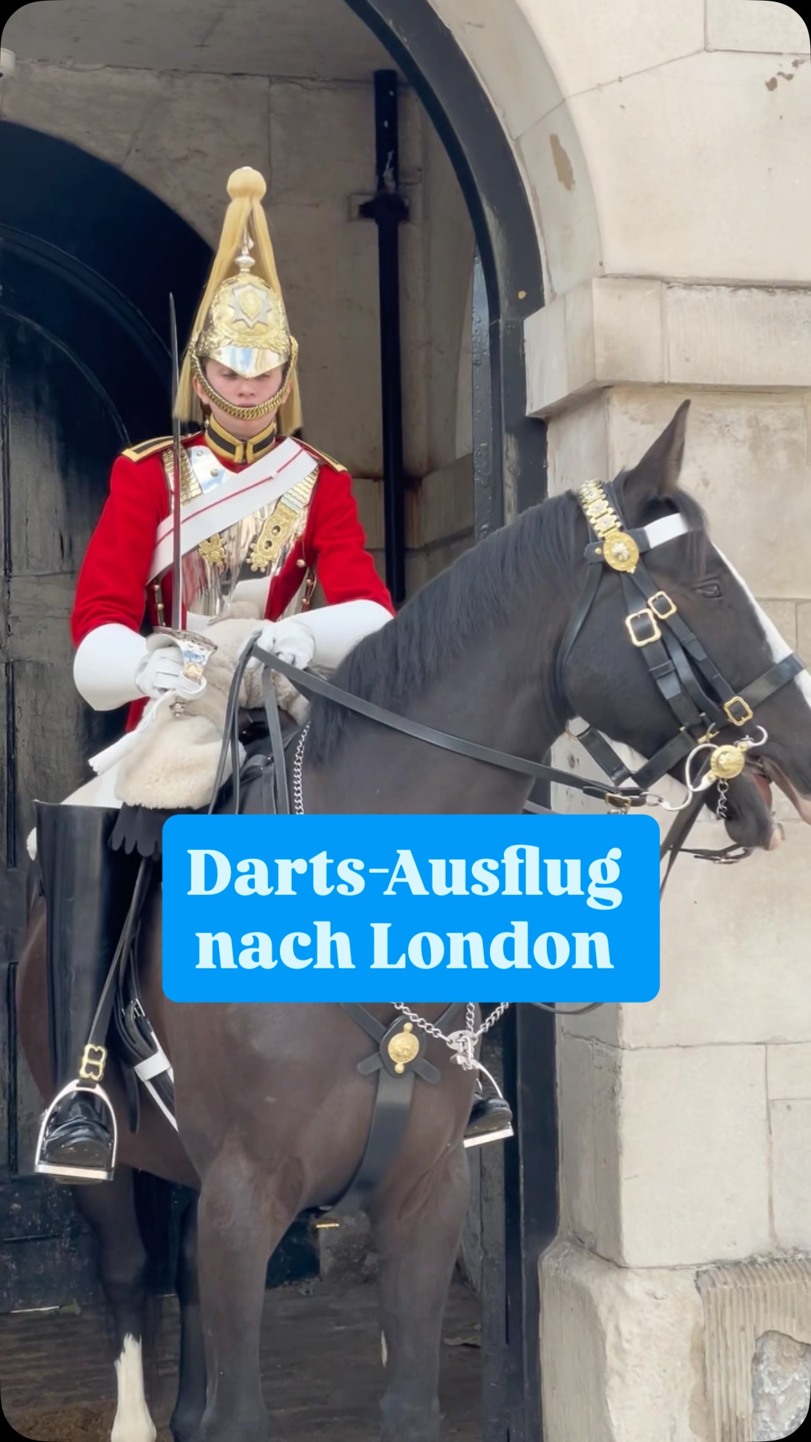 Bevor es ans Einrichten unseres Vereinslokals geht, stand für @manuonthemove & @_travelivio ein Inspirationsausflug nach England an. Zuerst ging es nach London und in die Darts-Locations @boombattlebar und @rileys_victoria 🎯
#zuericitydc #dartszurich #dartscommunity #steeldarts #londondarts