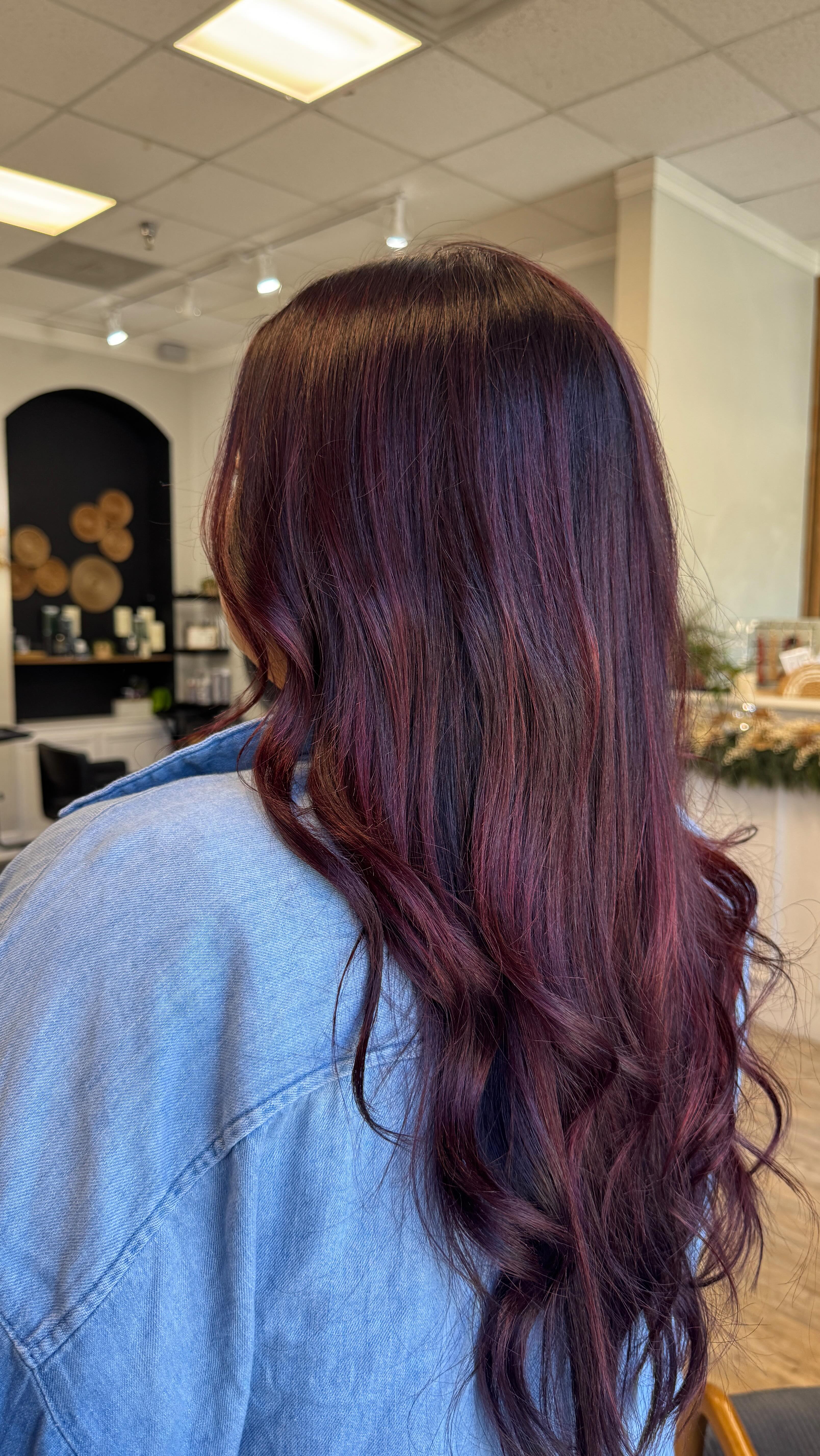 Fall hair is in full swing @bhautesalon
Big congrats to this Hautie for working her tail off to advance her degree to help our children in need. @mattienguyen we are so incredibly proud of you for all your hard work and dedication. We know you make such an impact daily!
#bhautesalon #colleyvilletx #colleyvillehairstylist #deepredhair