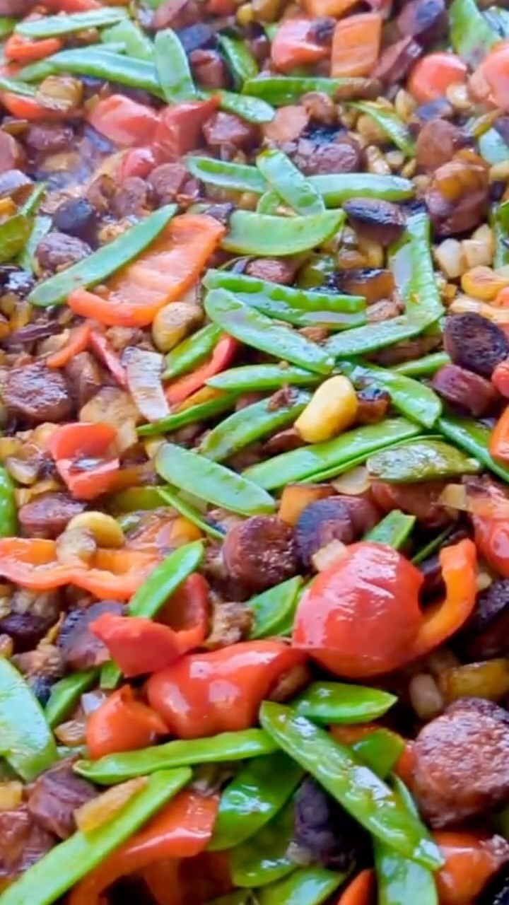 Le secret d’un plat réussi 🤫 ? ⬆️
#montpellierfood #montpellier #catering #traiteur #traiteurévénementiel #paella #espagne #wedding #traiteurevenementiel #fideua #spanishfood #spanishdishes #eventcatering #cuisineespagnole #recette #foodlover