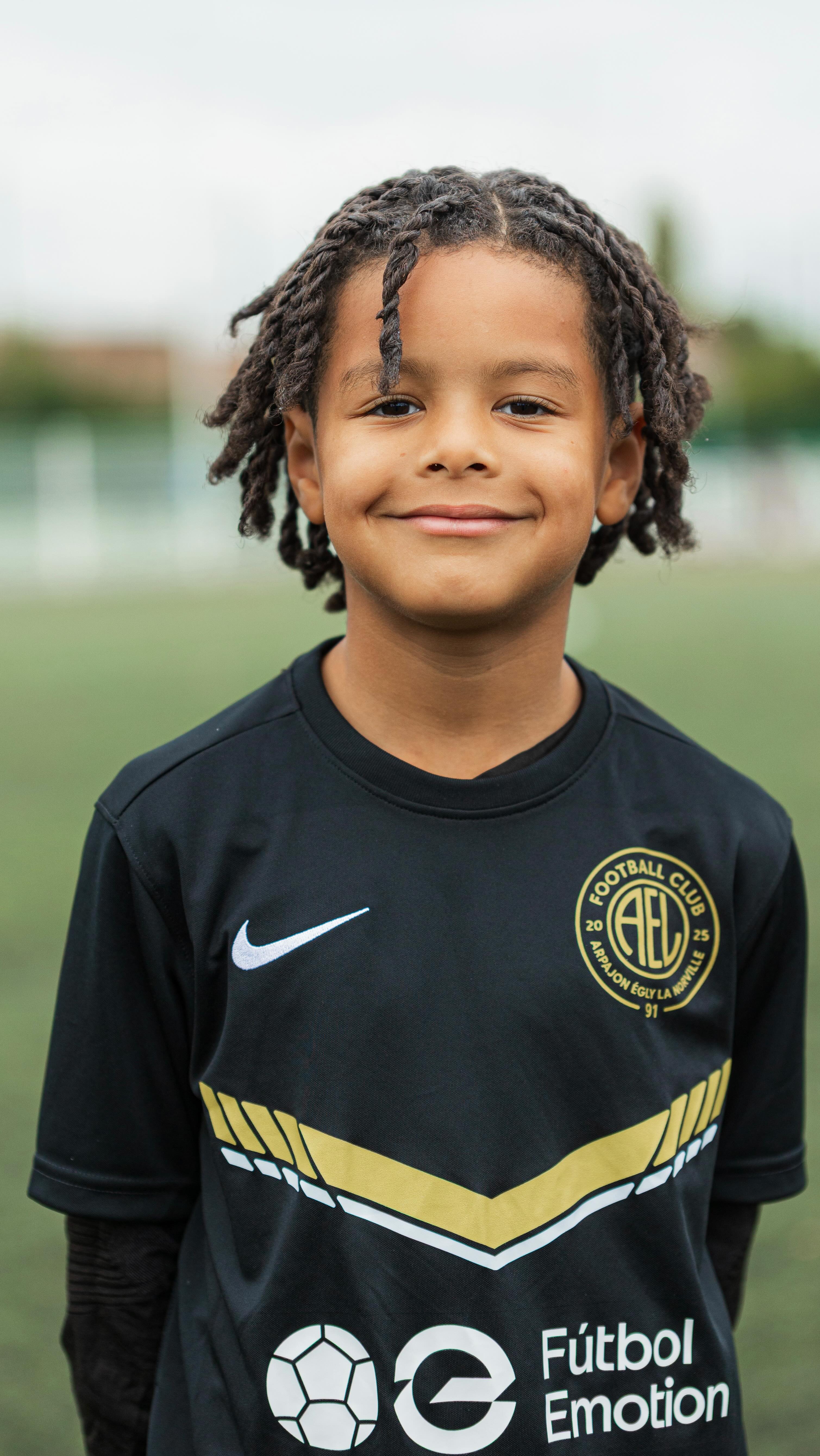 Fier de collaborer avec le @fc91_ael 🖤💛
Ensemble, on valorise le travail, la passion et l’engagement des clubs amateurs