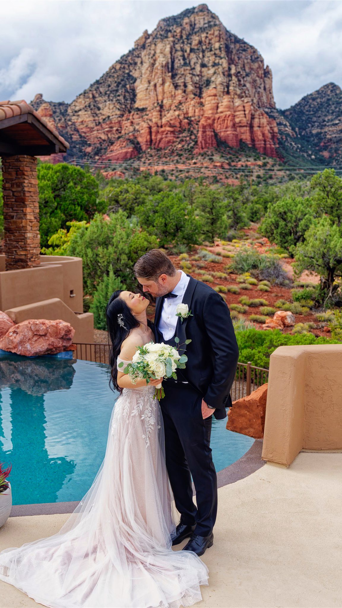 Congratulations to Jay &Der! It was an honor to capture your wedding last weekend. God bless you both.
#sedonaelopement #sedonawedding #sedonaweddingphotographer #sedonaelopementphotographer #visitsedona #sedona #sedonacouplesphotographer #sedonaphotographer #sedonafamilyphotographer #arizonaphotographers #arizonaelopementphotographer #arizonaweddingphotographer #adventureelopement #adventureelopementphotographer #sedonaadventureelopement #destinationphotographer