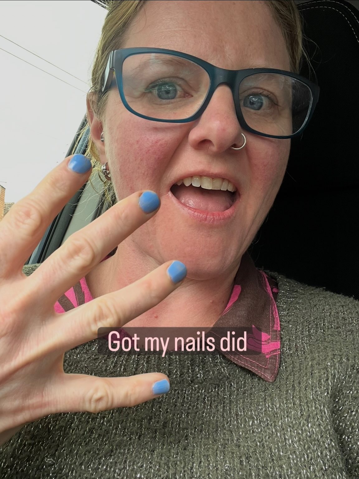 Ever just wanted those everyday moments captured because you’re a mum and no one ever takes candid photos of you?
Well you’ve come to the right feed
Where family photos are easy because you just get to be yourself.
Head to my DM’s and let’s chat.