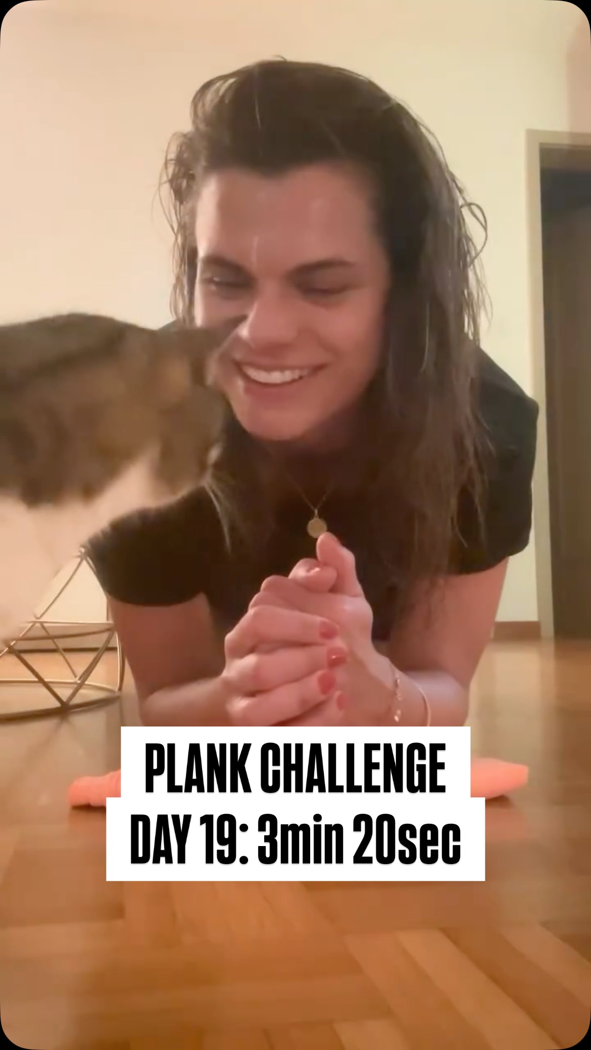 30 DAY-PLANK CHALLENGE
TAG 19: 3min 20sec
#joyfit #joyfitbydesire #plank #plankkchallenge #outdoortraining #joyfitmachtsinn #workout #fitness #sport #training #outdoorworkout #outdoorfitness #outdoortraining #outdoortrainingzurich #outdoorworkoutzurich #outdoorfitnesszurich #fitnesstraining #fitnesstrainerin #personaltrainerin #personaltraining #grouptraining #bootcamp #outdoorbootcamp #zollikon #zollikonzürich #fitness #fitnessmotivation #fitnesslife #fitnessaddict #fitnessgoals