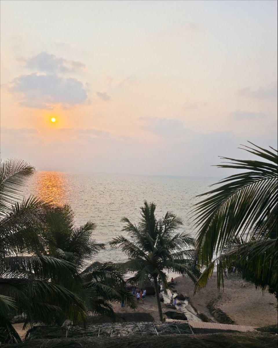 Where time slows down and tranquillity takes over — unwind in our cozy beachside cottages. ☀️🌴
#goadiaries #goavibes #goatourism #beachfront #sunsetvibes #localflavors
