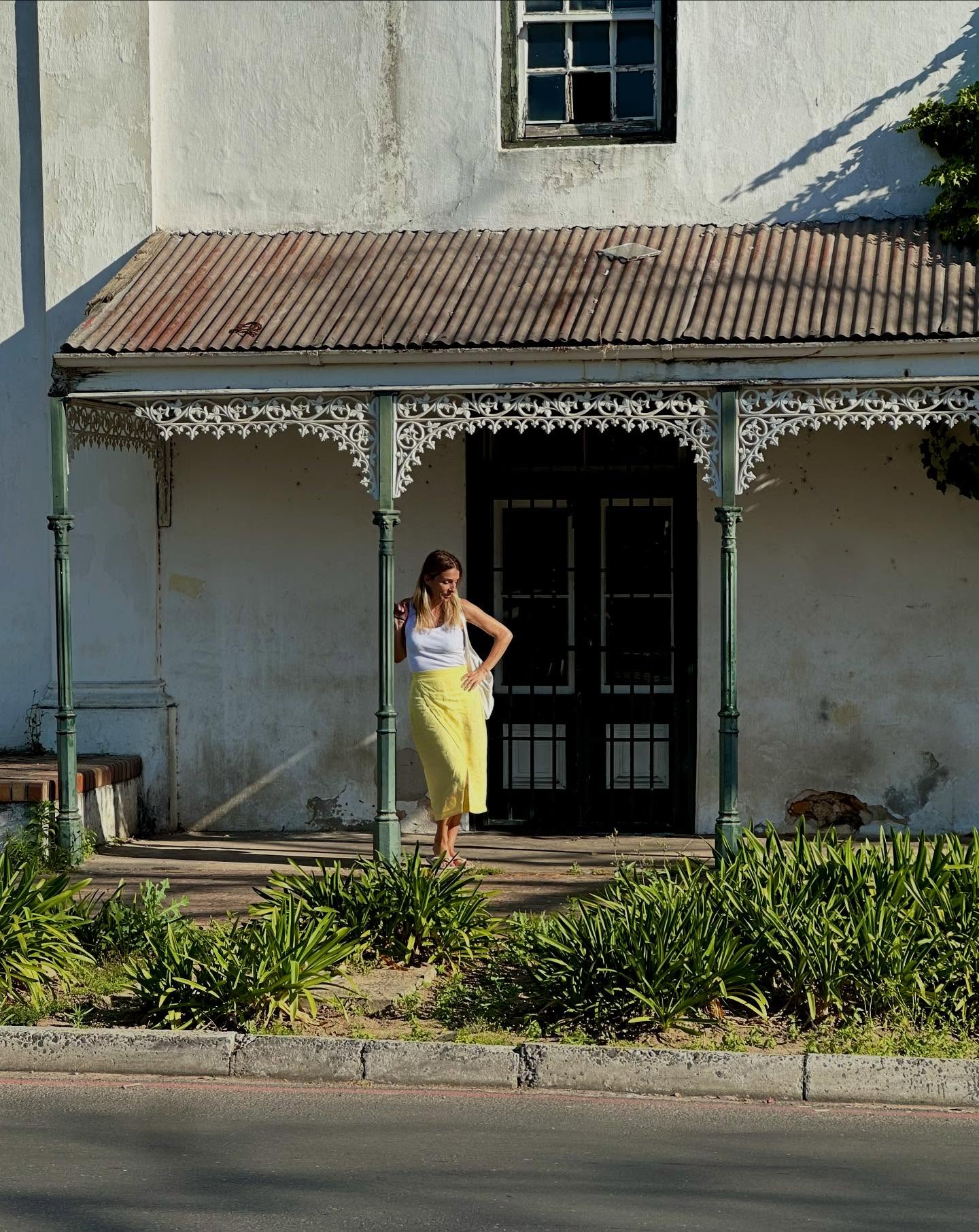 1- Afrique du Sud 🇿🇦
2- cape of good hope
3- protea @igadihouse Cette fleur est dingue!
4- Betty’s bay
5- coucou les baleines /Hermanus
6- sunset Hermanus toujours
7- safari c’est partiiii!!!
8- Le réveil de la girafe @Kruger
9- zèbres 🤍
10- léopards 🐆
11- sunset girafe🦒
12- 🤍🦒
13- café brousse (levée 4h 🙃)
14- piscine avec vue 🐘
15- @table mountain / Cape Town ………………………………………… MAGIQUE!