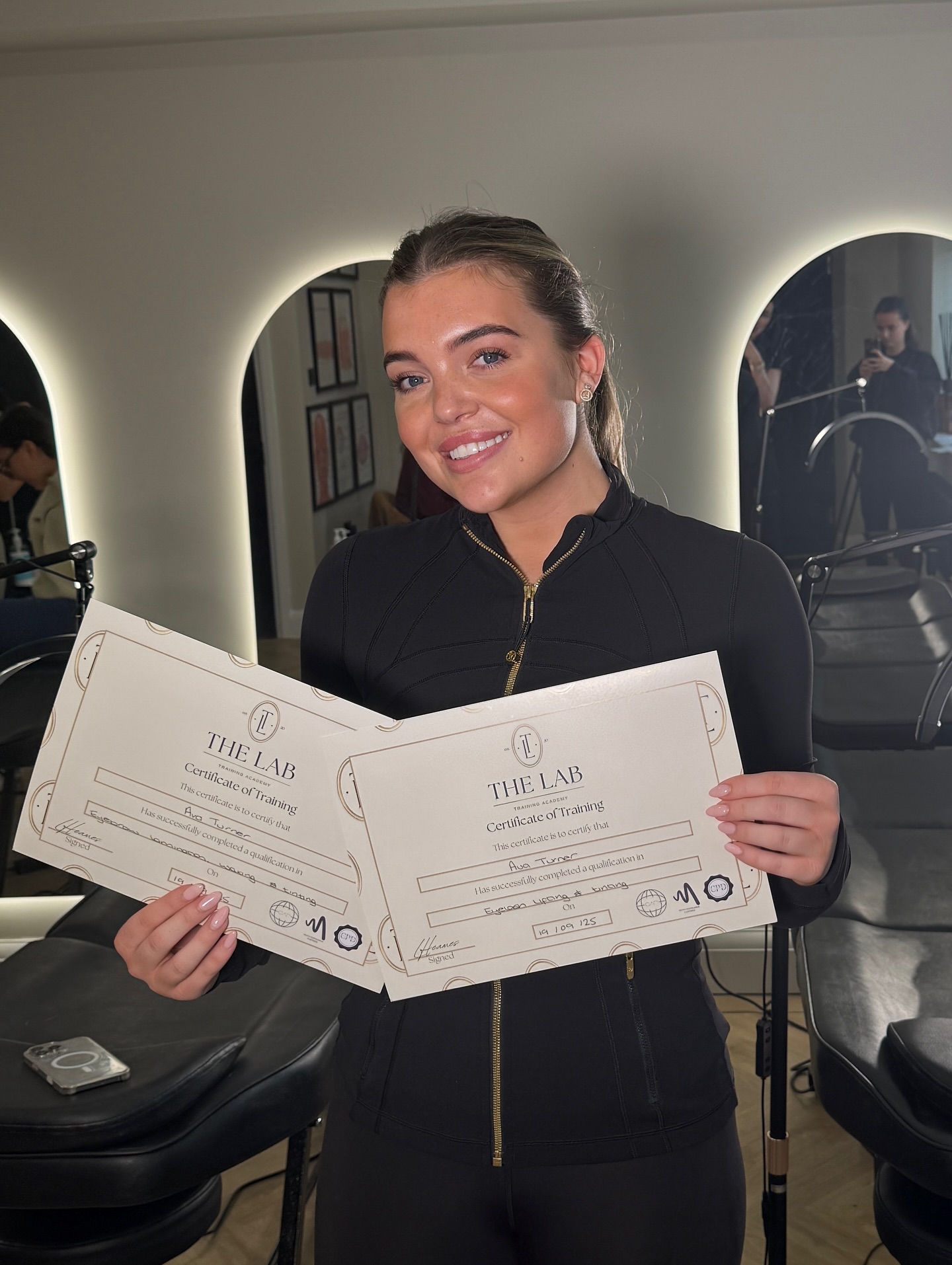🎧✨ From late nights behind the decks… to early mornings making clients feel a million dollars!
A huge congratulations to our newest Lash Lift graduate who’s just completed her training with The Lab Training Academy.
Already thriving as a DJ, she wanted to learn a new skill that fits perfectly around her busy schedule, offering the flexibility and work–life balance she deserves
Now, she’s stepping into the beauty industry where she can earn £90+ per hour doing something she loves…
💭 That’s triple the UK’s national minimum wage — and the freedom to choose when and where she works.
This is what career control looks like.
This is what The Lab Training Academy stands for ⚡️
📩 Ready to rewrite your 9–5?
Train with us online or in-salon 👇🏼
www.thelabtrainingacademy.co.uk
