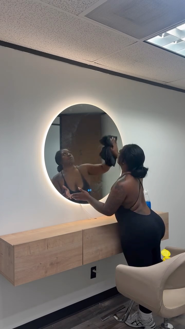 Such a special moment — I’m getting the suite ready for my newest tenant who moves in tomorrow! This will be her very first suite, and I wanted to make her transition from working at home to having her own space as smooth and exciting as possible. Fully furnished, freshly cleaned, and ready for her to step into this new chapter and elevate her business. Send lots of love and positive energy.