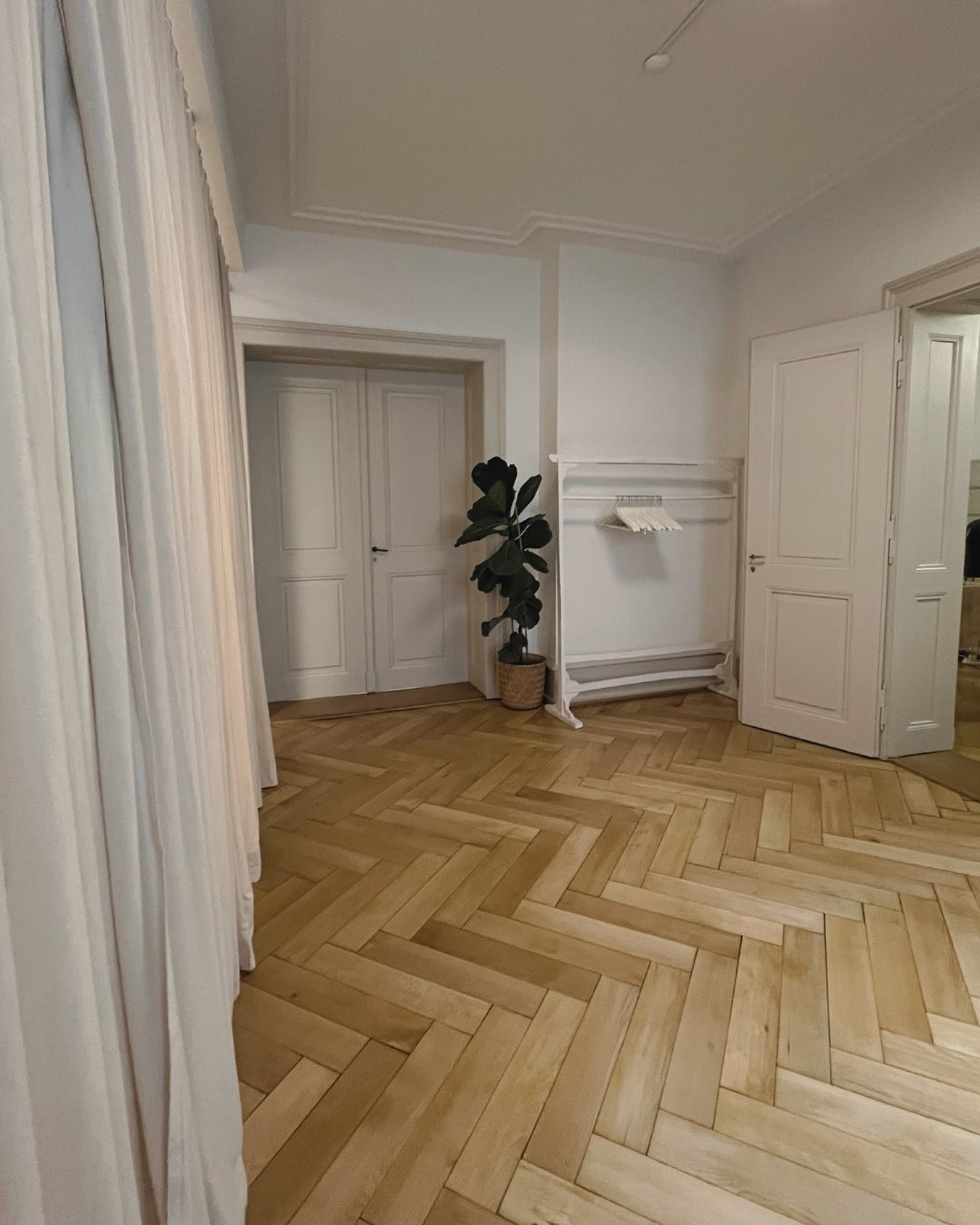 Have you visited our new space yet? ✨
Since the beginning of September, Anjali Studio Basel has found a beautiful temporary home, the perfect place to settle into your autumn yoga practice 🍂
Come flow, breathe, and move with our wonderful teachers in this cozy new setting.
We can’t wait to welcome you on the mat! 🧘♀️💛
#anjali #yogastudiobasel #yogabasel #basel #yoga