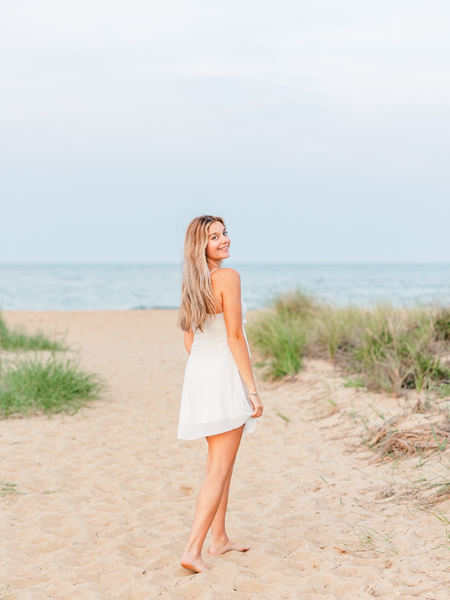 The season’s changing and so are the stories I get to capture - laughter, warmth, and golden light galore ☀️📷🤍
.
.
.
.
.
#virginiabeachseniorphotographer
#hamptonroadsseniorphotographer
#hrvaphotographer
#757seniorphotographer
#virginiabeachphotography
#virginiabeachphotographer
#virginiabeachseniorphotographer
#vbseniorphotographer
#vbseniorphotography
#chesapeakevaphotographer
#virginiabeachseniorphotography
#chesapeakeseniorphotographer
#hamptonroadsphotographer
#hamptonroadsphotography
#hrvaseniorphotographer
#vabeachseniorphotography
#virginiabeachseniors
#VBphotographer
#norfolkseniorphotographer
#suffolkseniorphotographer
#portsmouthseniorphotographer
#richmondseniorphotographer
#rvaseniorphotographer
#williamsburgseniorphotographer
#vbseniors
#vabeachphotographer
#hrvaphotographer
#kaitlinolahphotography