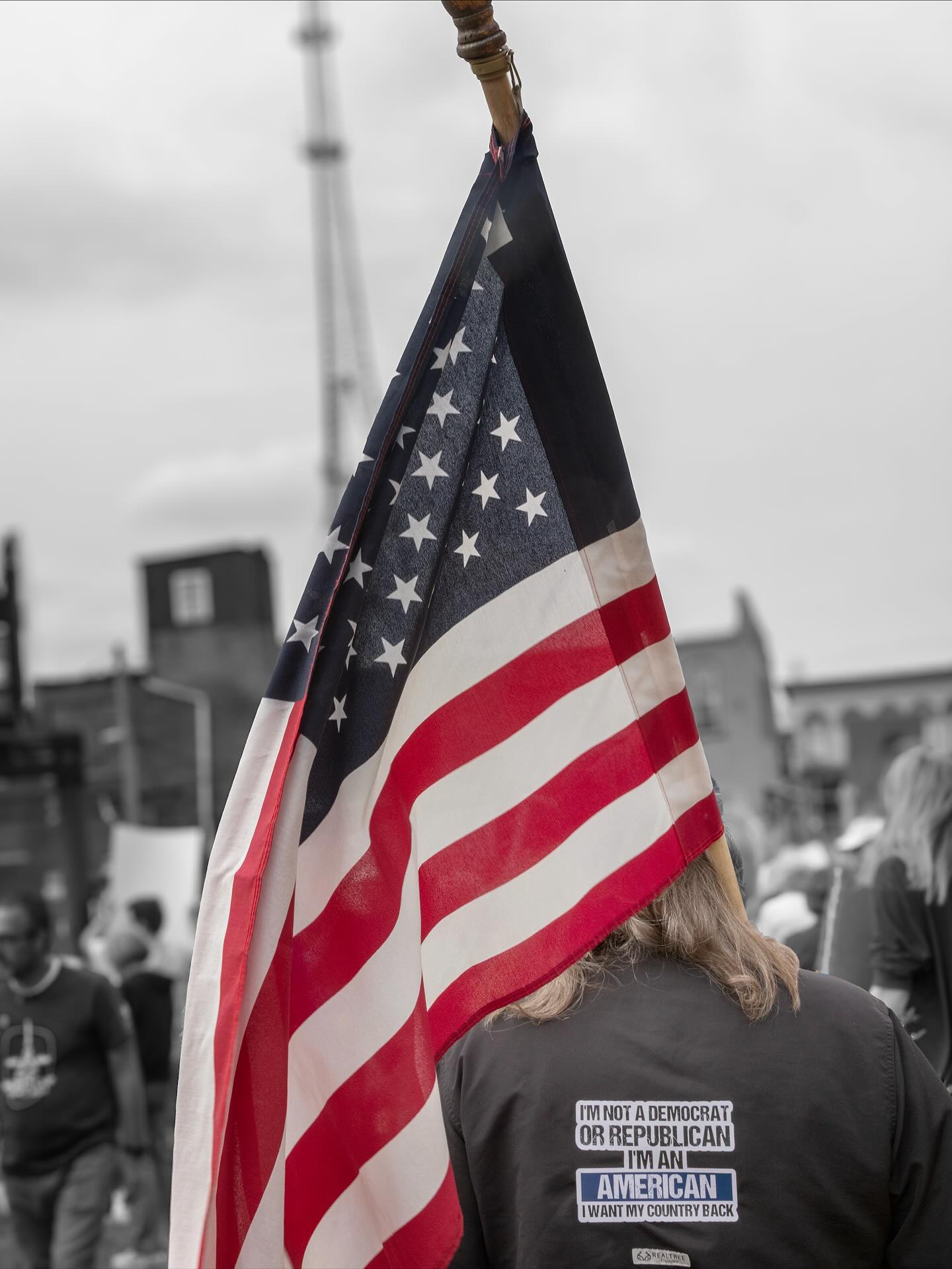 No Kings Protest in Bloomington, IL. 10-18-25 Ethics still matters. #peacefulprotest #nokings #documentaryphotography #janecampart