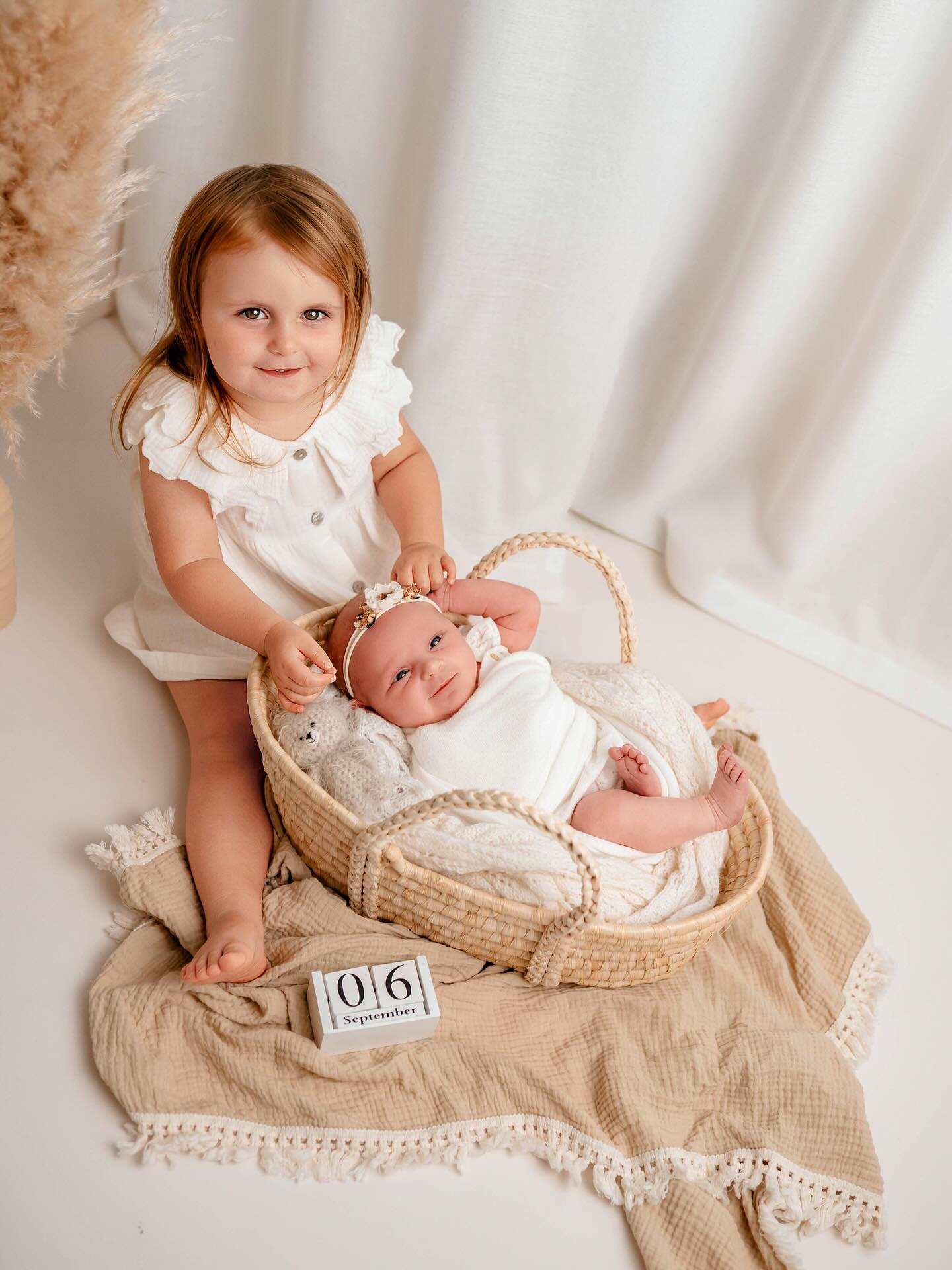 There’s something so special about capturing sweet sibling moments — especially with a brand new baby in the family!
Sometimes it’s a challenge (we all know toddlers have their own timeline 😅), but other times, the love is so pure and genuine that I’ve seen happy tears in the parents’ eyes. 🥹
That’s the magic of what I do — freezing those fleeting moments that mean the world.
So grateful for every family who trusts me with these memories. 🤍.
.
. Es ist etwas ganz Besonderes, diese süßen Geschwister-Momente festzuhalten – besonders, wenn ein Neugeborenes zur Familie gehört! 👶💞
Manchmal ist es eine echte Herausforderung (wir wissen alle, dass Kleinkinder ihren eigenen Zeitplan haben 😅), aber manchmal ist die Liebe so echt und berührend, dass ich Tränen in den Augen der Eltern sehe. 🥹
Das ist die Magie meiner Arbeit – diese flüchtigen Momente einzufangen, die so viel bedeuten.
Ich bin so dankbar für jede Familie, die mir ihr Vertrauen schenkt, diese Erinnerungen festzuhalten. 🤍
.
.
.
Newborn & Maternity and Family Photographer in Zürich area | Ksenia Photography
.
.
Neugeborenen-, Schwangerschafts- und Familienfotografin im Raum Zürich | Ksenia Photography
.
. .
.
.
family #newborn #swissphotographer # #dearphotographer #zurich #switzerland🇨🇭 #candidchildhood #ourcandidlife #baby #magicofchildhood #lifestyle #littlesweetie #thechildrenoftheworld #littledreamers #childportraits #pixel_kids #simplychildren #enchantedchildhood #dearestviewfinder #let_there_be_delight #letthemexplore #lifestylebaby #the_gallery_of_magic #the_sugar_jar #parenthood #parenthood_moments #baby #childhoodunplugged #babyphotoshooting
