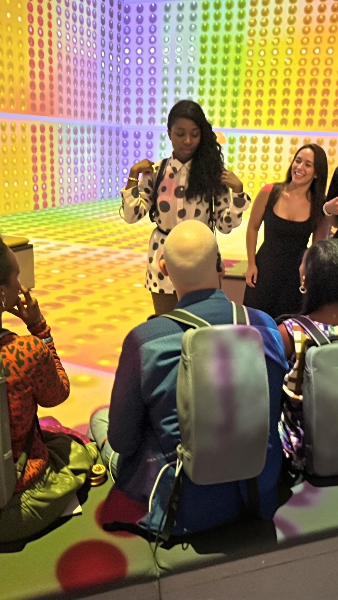 A new way to feel Coldplay at the @_lightroomldn 🌞🌷
#Coldplay #SoundX #lightroom #LightroomLondon #ImmersiveExperience #BSLaccess #AccessibleEvents #Multisensory #InclusionMatters #Sensation