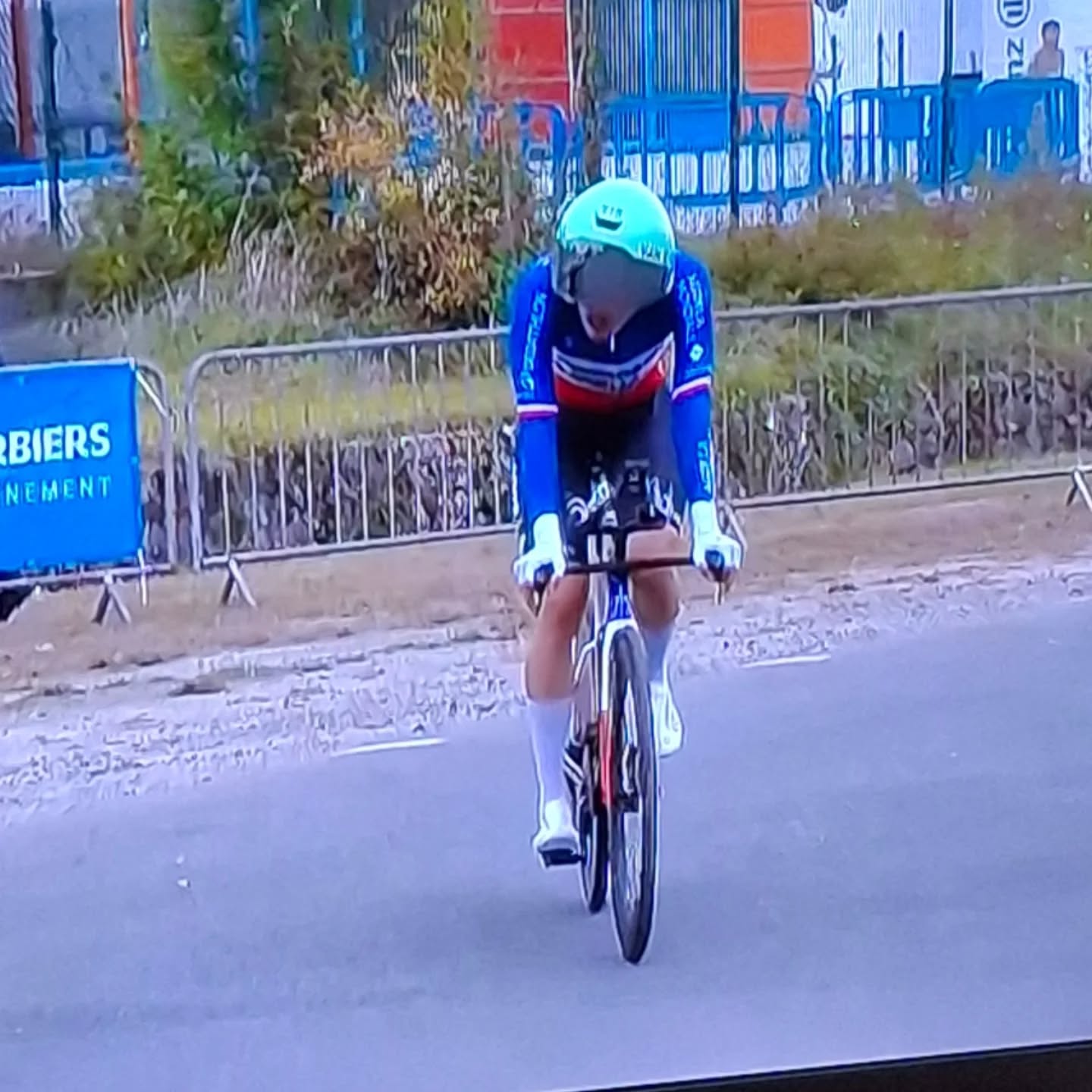 #madeinABC 🟦🟨🟥
🥇 Arthur Blaise, Champion de 🇫🇷 Du CLM, remporte le Chrono des Nations U23.