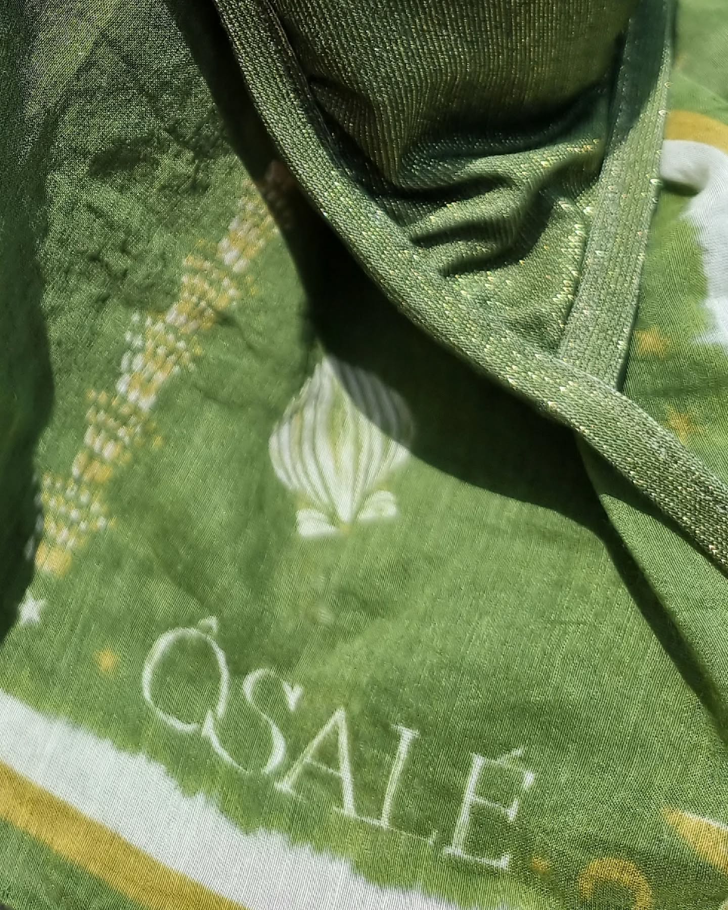 Up close with the Cactus Rachel Sarong
Printed on a gorgeous silk cotton base, made in Lake Como.
We can't wait for this piece to drop for Resort.
Stay tuned. 🌵