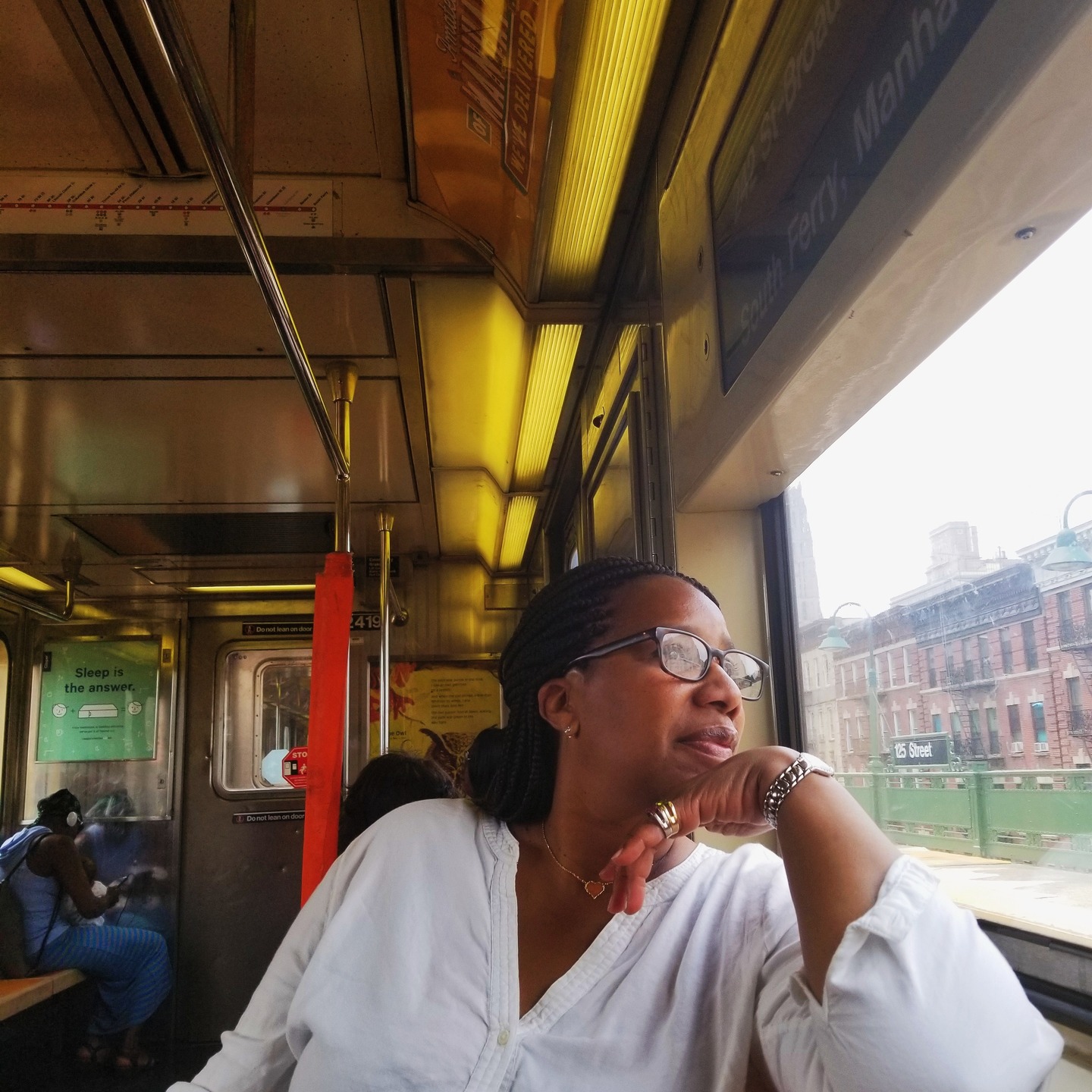 ✨ Hello les amoureux de NYC ! ✨
Je suis Martine, et je vous propose une façon unique de découvrir New York 🗽
Des visites authentiques, fun et inspirantes ✨
Que ce soit votre première visite ou un retour, explorez la ville de manière inclusive et différente ✨💛
Prêt·e pour l’aventure ?
Découvrez: www.martineanewyork.com