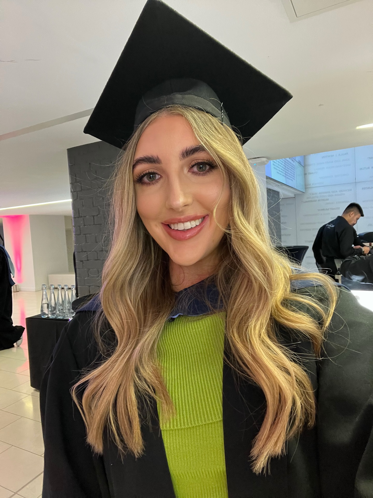 Throwback to one of my proudest achievements — becoming a L’Oréal Colour Specialist (technically four years ago now 😅)! 💫
It was honestly one of the hardest things I’ve ever done, but equally one of the most amazing. I’m still so proud to be able to call myself a L’Oréal Colour Specialist ✨
And shoutout to the best big brother — came straight from work all the way to London for 3 hours just to be there for my graduation 🥹💖
🌟complimentary colour + extensions consultations are available this week! consultations are required for new clients 48 hours prior to colour appointment🌟
based - @studioluxe.liverpool - Rodney Street, Liverpool L1 9EH📍
📱enquiries - contact button + DM
📱book - link on profile
@lorealpro @lorealukandireland @haireducationbyloreal @lorealpro_education_uki @rosieoconnorprohair
@beautylaunchpad
@hairdressersjournel
i don’t edit my pictures 📸
~
#hairbylucyansboro #studioluxe #studioluxeliverpool
#beautylaunchpad #hairdressersjournal #lorealcolourspecialist #liverpool #liverpoolhair #colourspecialist #blondespecialist #balayagespecialist #liverpoolhairspecialist