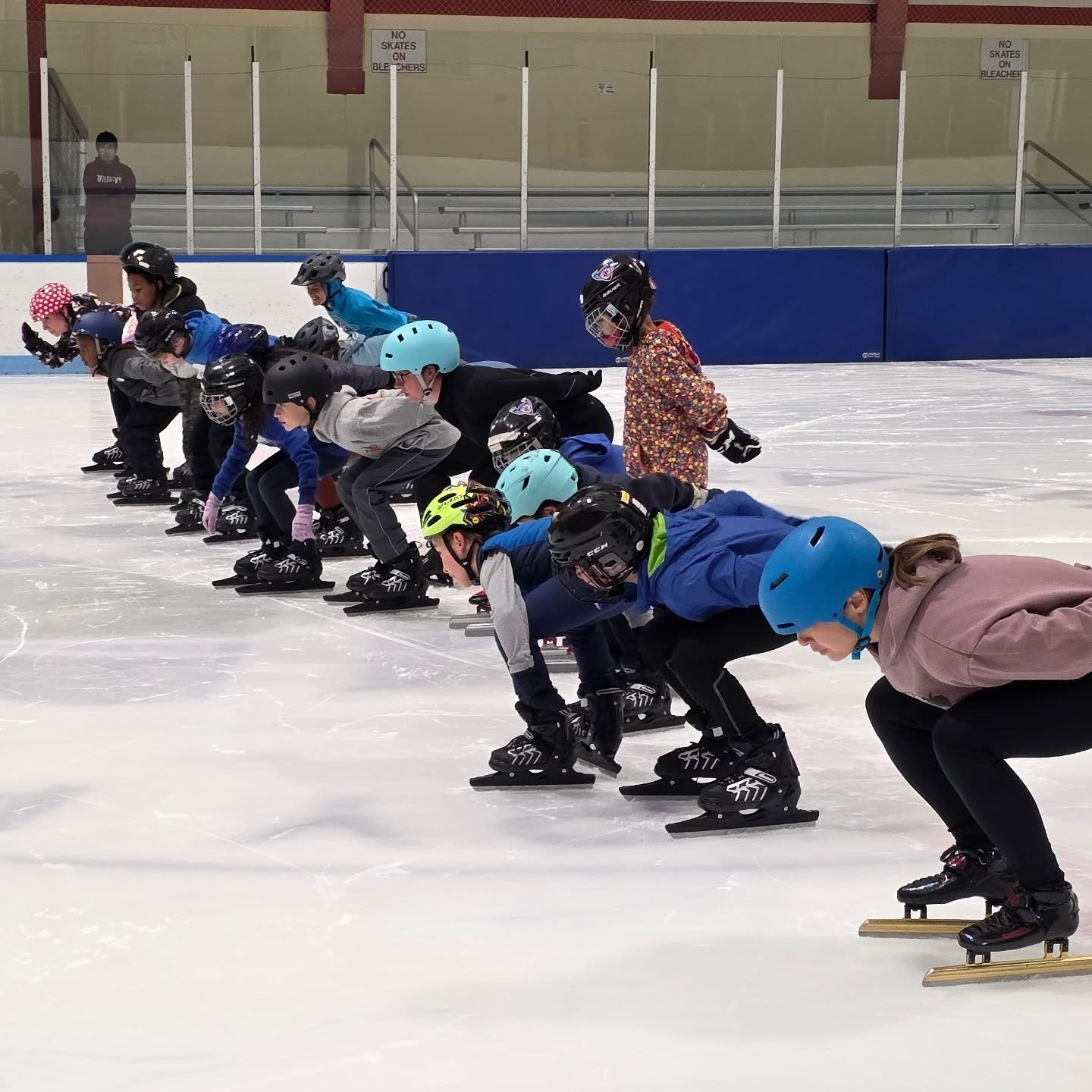 What a wonderful thing to share the ice with so many skaters at Open House 2025! Some of them have already signed on with the club to continue their speedskating pursuit. #united #UCB #speedskating @usspeedskating @wheatonice