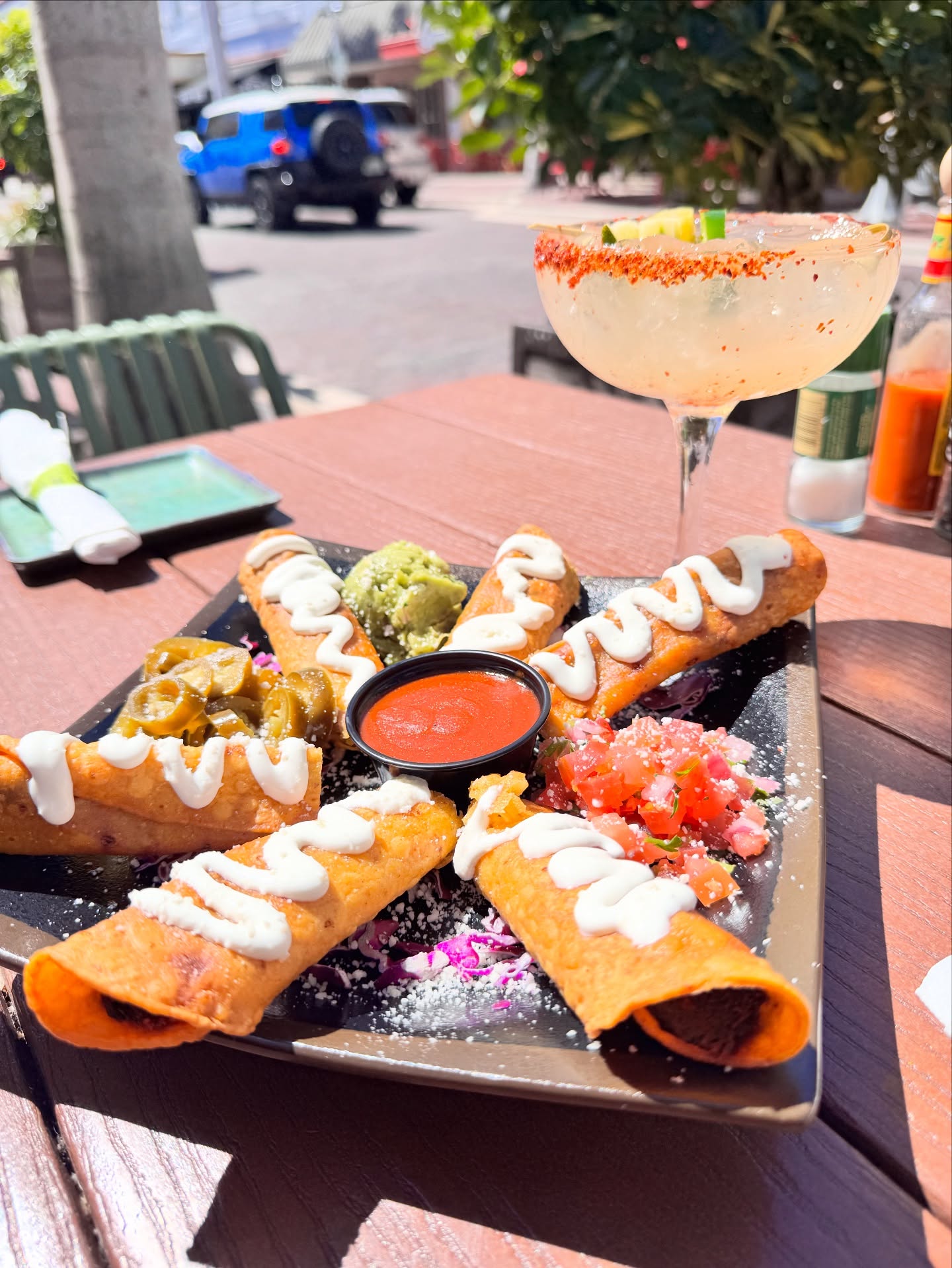 🌮 Make the most of your Tuesday at Cabos Cantina! 🎉
Bring the crew in for your favorite apps and keep the good times flowing with BOGO cocktails all day long — every Tuesday! 🍹✨
Good vibes, great drinks, and even better company — that’s how we do Tuesdays at Cabo’s!
.
.
.
#CabosCantina #TacoTuesdayVibes #BOGOCocktails #DowntownFortMyers #SWFLNights #TequilaTime