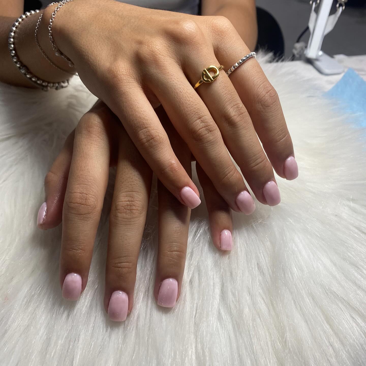 Servicio de baño de acrílico sobre uña natural 🌸