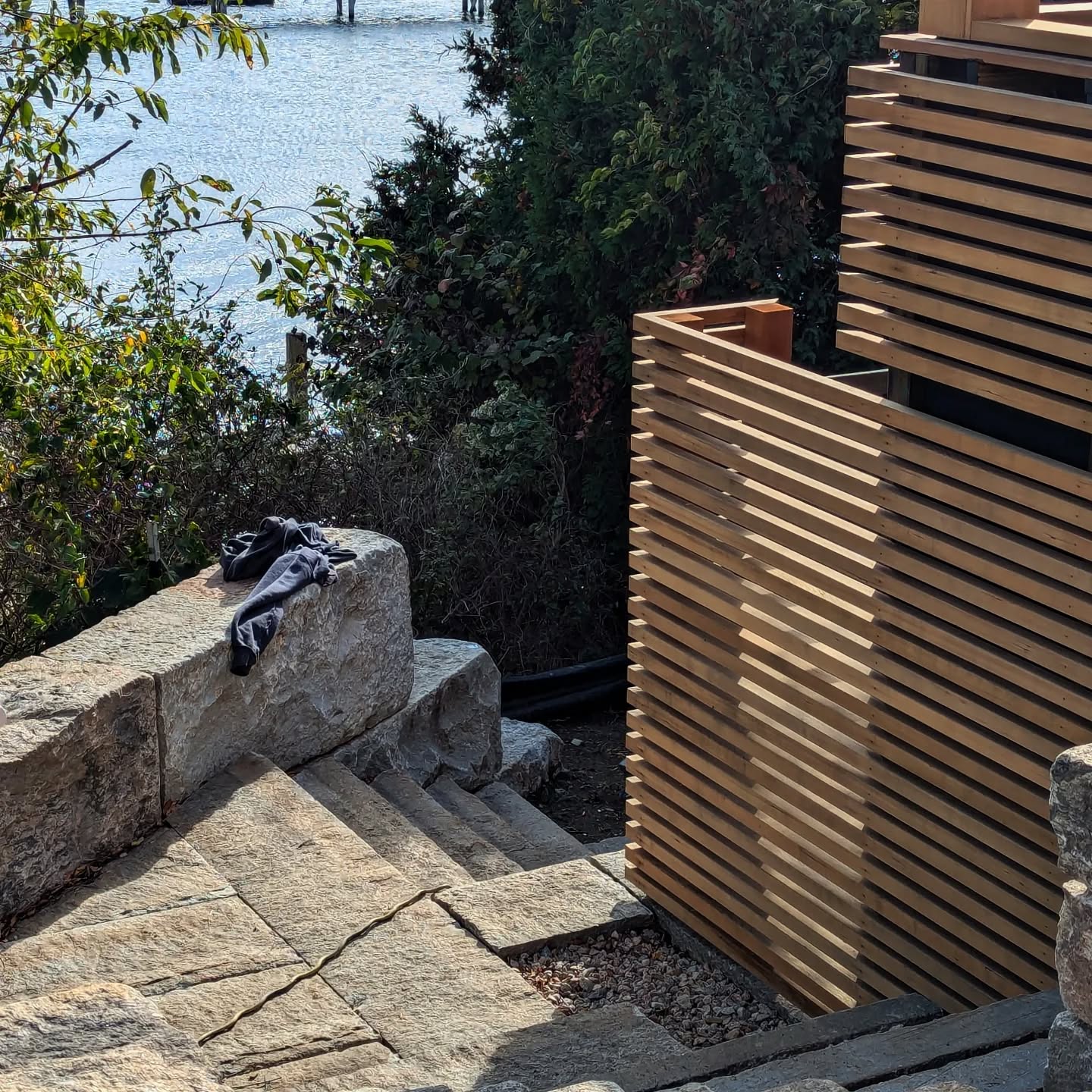 Under construction at our #HighPoint project: In this tight corner of the site, salvaged granite curbing & bridge block artfully execute an 8'+ change in elevation (and pair beautifully with the building's newly installed lattice)
Architect: @whittenarchitects
Landscape Architect: @triplettdesignstudio
Landscape Installation: @landscapecreationsri
GC: @granville_builders
#triplettdesignstudio #landscape #landscapedesign #landscapearchitecture #landscapelovers #residential #residentialgarden #residentialdesign #newengland #design #designer #senseofplace #coastallandscapedesign #masonry #stonemasonry #stonework #bridgeblock #granite #hardscape #retainingwall #outdoorsteps #reclaimedmaterials #rilandscapedesign #rilandscapearchitecture #rhodeislandlandscapes #rhodeislanddesign #southkingstownri #pointjudithpond
