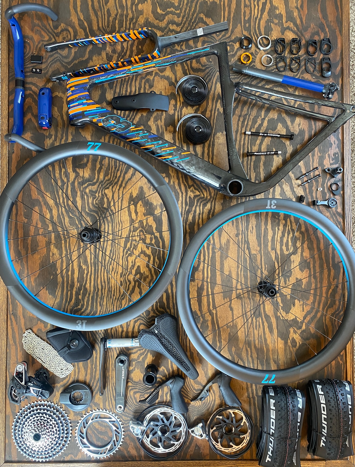 Juan’s New Bike Day Part II….. from start to finish. Juan’s custom painted 3T Extrema Italia was so bad@ss we had to do another post 🔥. Now is the perfect time of year to start planning next year’s new dream build…. Hit us up!
.
.
.
.
.
#sugarbottombikes #sugarbottom #northliberty #northlibertyiowa #coralville #coralvilleiowa #cedarrapids #cedarrapidsiowa #iowacity #iowacityiowa #solon #soloniowa #iowabike #iowacycling #bikeiowa #bikeiowacity #onlyiniowa #3textrema #3textremaitalia #blackmagicpaint #custombike