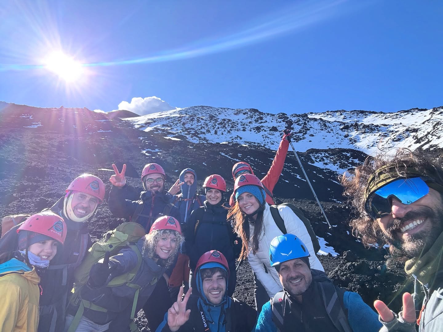 #Etna Central Craters • North Side
👉 Info/Prenota
🌍 https://www.etnative.com/etna-cratere-centrale
☎️ +393780861560
Ⓜ️ etnativo@yahoo.it