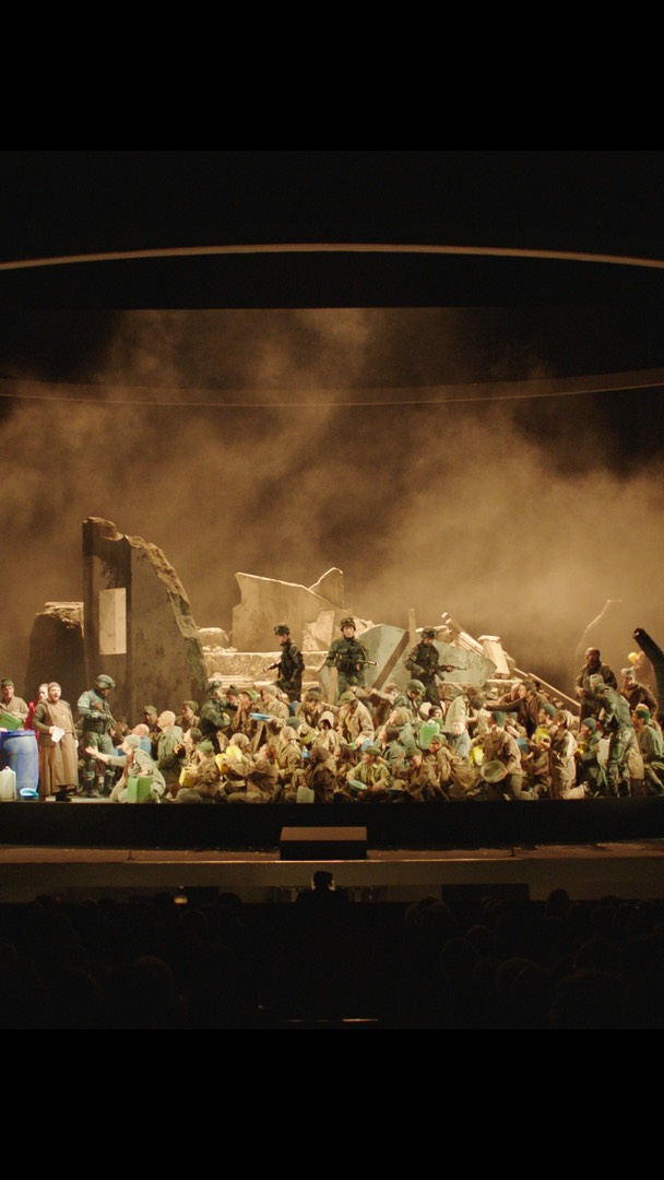 LA FORCE DU DESTIN 🎭
Une saison dans les coulisses de la Scala de Milan
Découvrez le documentaire le 2 novembre au cinéma
@anissabonnefont
@myriamweil
@federationstudios
@francemusique
@teatroallascala