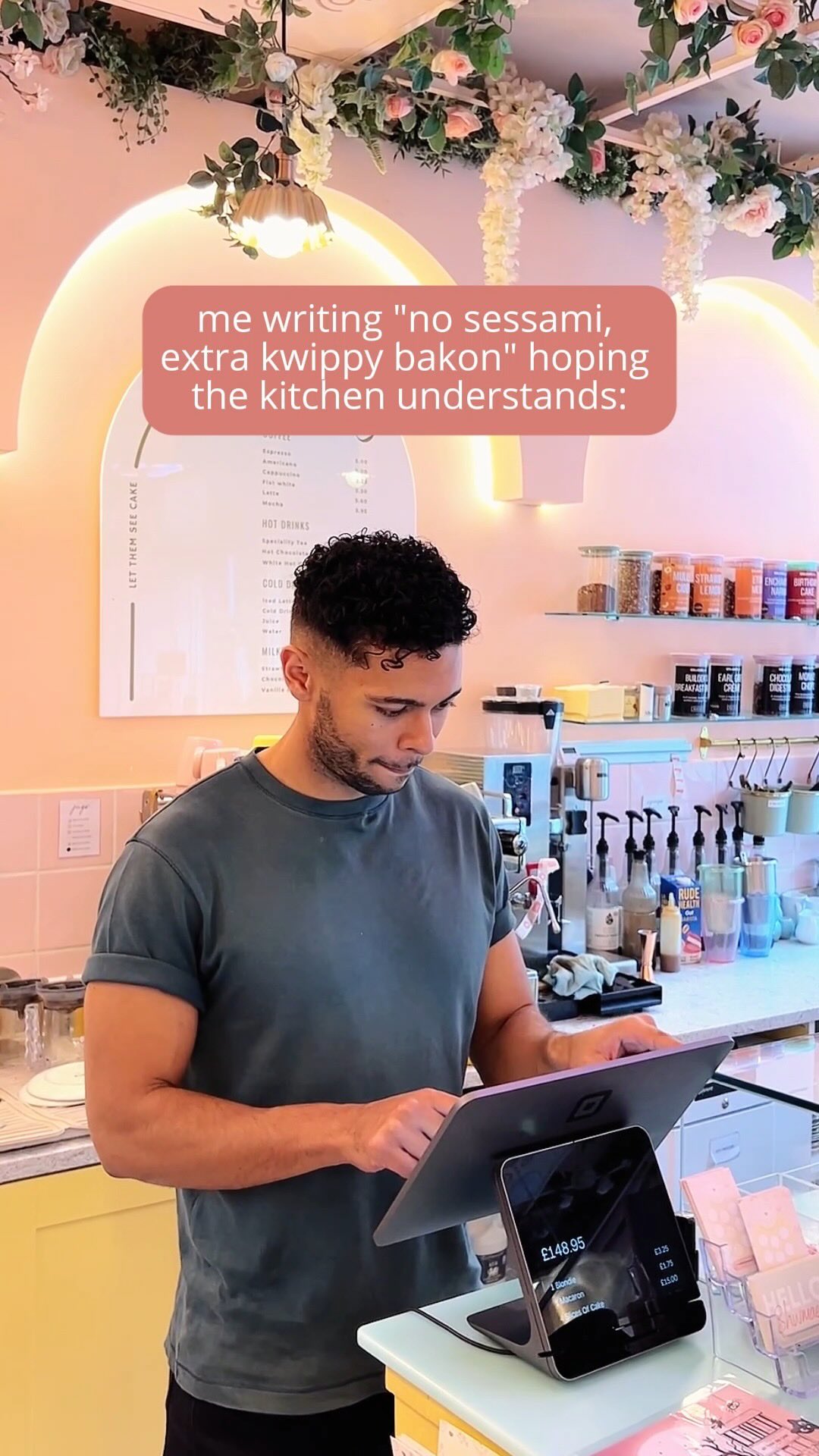 When there’s a rush on something has to give 🤓📝
#smallbusiness #letthemseecake