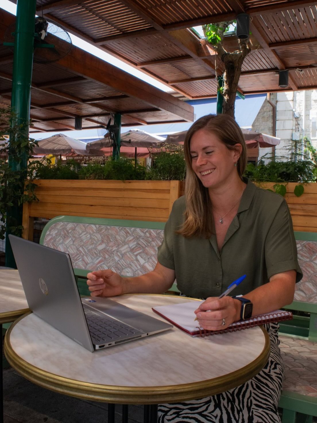 āØDid you know I offer one-off clarity sessions?
These are for anyone that might be ātherapy-curiousā but not quite ready or able to commit to therapy right now.
These sessions offer a gentle space to explore whatās going on for you right now, to help you gain some clarity, and see if therapy feels right for you.
Thereās no obligation to continue or re-book - sometimes we just need a space to explore and make sense of things without committing to action just yet.
š² Get in touch if youād like to know more!
#therapycurious #explore #feelingstuck #feelingstuckinlife #cbttherapy #emdrtherapy #anxiety #lowmood #depression #trauma #mentalhealth