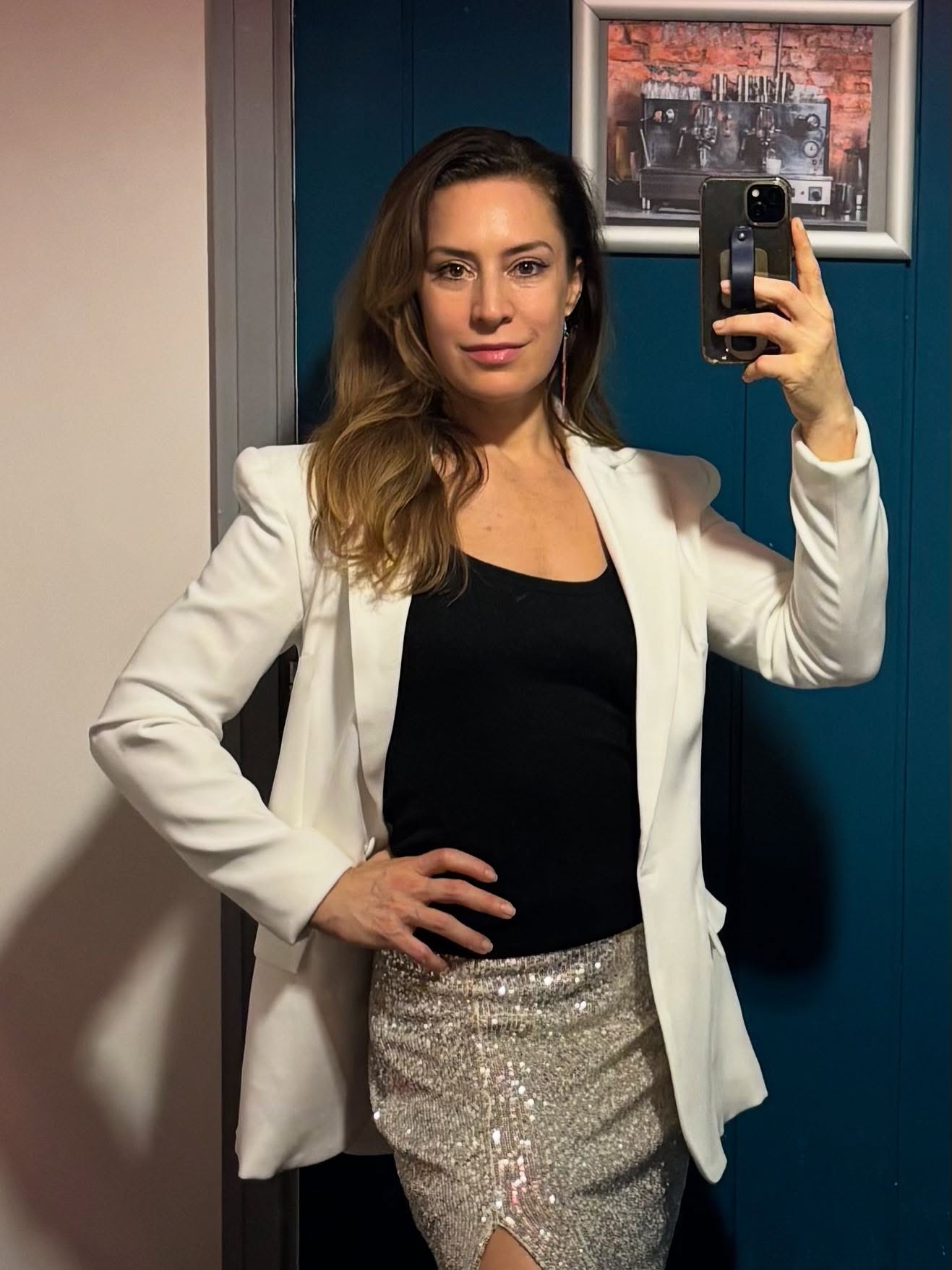 An honour to host a fab event for @chinamobilehk last night and play dress up on a Monday.