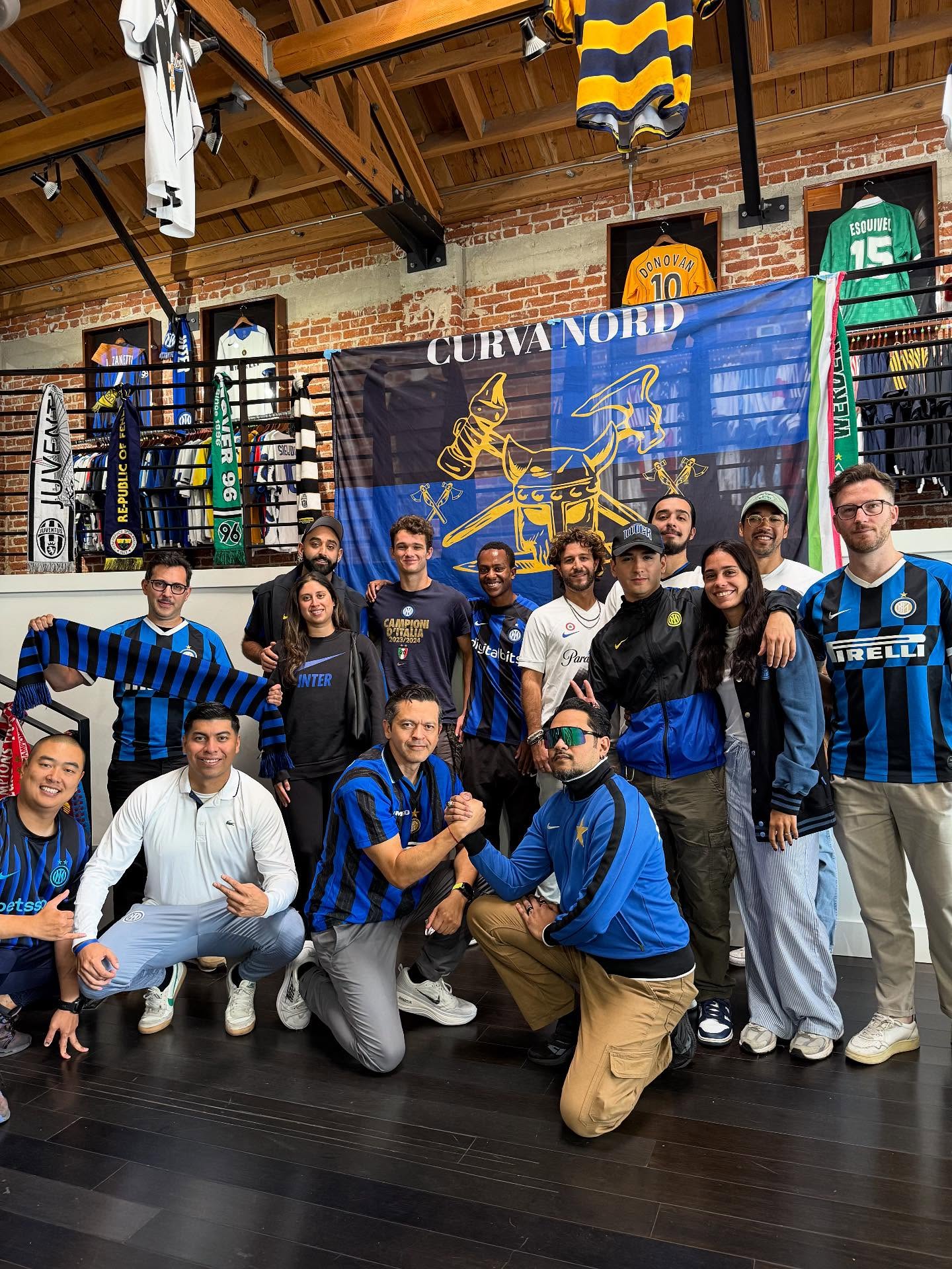 Thank you to everyone that showed up.
Sempre Forza Inter! ⚫️🔵
.
.
.
.
.
.
#inter #interclublosangeles #fcinternazionalemilano #fcinternazionale #curvanordmilano #intermilanfc n #fcinter #inter #intermilan #cuoreneroazzurro🖤💙 #fcim