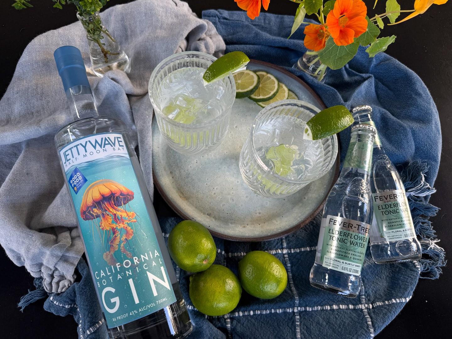 Happy Sunday!
We’re raising a glass to International Gin & Tonic Day! 🌿🥂
�There’s no better way to celebrate than with our award-winning California Botanical Gin, crafted on the Coastside with our own unique blend of fresh California botanicals. Crisp & refreshing, it makes the best G&T ever.
🚲️We’re pouring 12-7, ride your bike to avoid festival traffic!
🎶 Local favorite band ’Ticket to the Limit’ is playing live from 2-5 pm, see you here!
�#JettywaveDistillery #CaliforniaBotanicalGin #InternationalGinAndTonicDay #DrinkLocal #VisitHalfMoonBay #Cheers