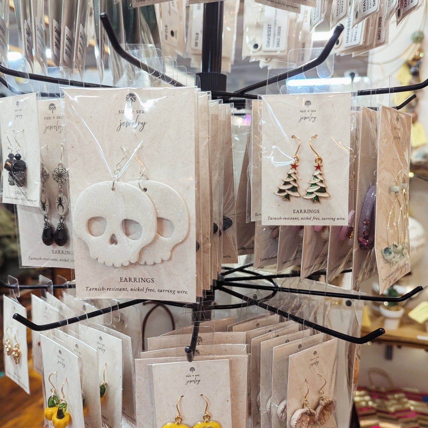 NEW ARRIVALS AT THE ART STUDIO SHOP!! Lots of cute little Fall, Halloween, & Holiday earrings (& more!) are now available at our shop! And the best part? They're all 20% off until the end of the month!! Thank you to everyone who has already made a purchase, we appreciate you more than you know! Creativity is our passion, and we love sharing it with the community!! Come see us soon!! Lots to shop!
Visit the Shop at:
@catawba_river_antiques
406 E Catawba Street
Belmont, NC 28012
Davies Designs Art Studio Booth:
Booth 31 on Aisle "Route 66
#Halloween #halloweencostume #halloweenfun #jewelry #jewelryshop #jewelrydesigner #jewelryaddict #jewelrydesign #handcrafted #handmadegifts #handmade #belmontliving #belmontncliving #BelmontNC #shopsmall #ShopDaviesDesigns #smallbusiness #smallbusinessowner #businessowner #earrings #earringstyle #earringshop #SunandSeaJewelry #DaviesDesignsArtStudio #DaviesDesignsStudio #fallfashion #fallvibes #CatawbaRiverAntiqueMall #pumpkin #spooky