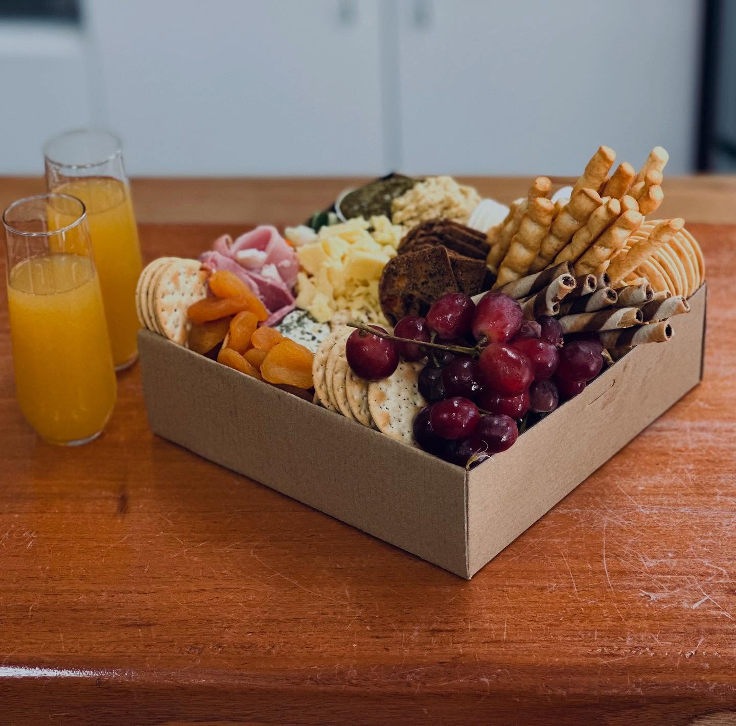 Cocktail afternoons! 🌺
.
.
.
.
.
#fiji #projectscollection #fijiislands #fijinow #fijiliving #tourismfiji #fijitime #fijiliving