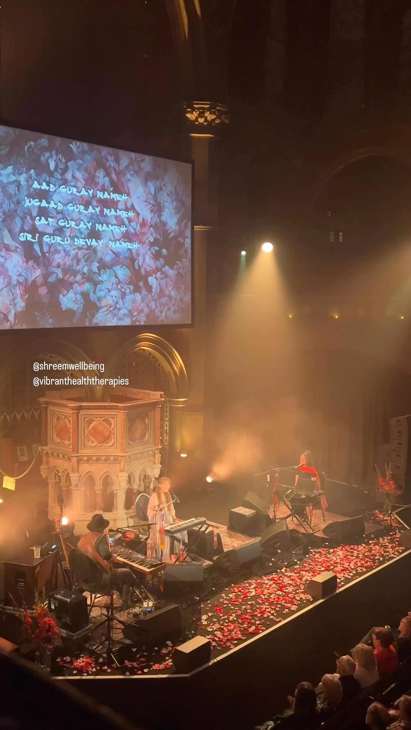 About last night with @devapremalmiten 🩷 & @vibranthealththerapies at @unionchapeluk
Mantra for protection:
Aad Guray Nameh: I bow to the primal wisdom.
Jugaad Guray Nameh: I bow to the wisdom through the ages.
Sat Guray Nameh: I bow to the true wisdom.
Siri Guru Devay Nameh: I bow to the great unseen wisdom.
.
.
.
.
.
.
.
.
.
.
.
.
.
#mantra #meditation #mantras #kirtan #chanting #spirituality #mantrameditation #devapremal #unionchapel