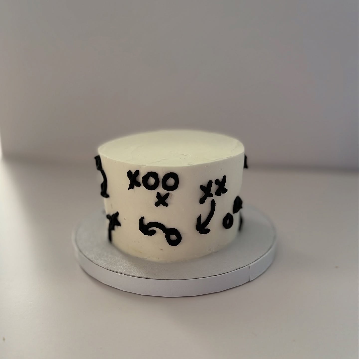 First year down! This is a smash cake!
#fourcornersdavenport #chocolatecoveredstrawberries #cakepops #chocolatecoveredtreats #disneyworldorlando #contemporaryresort #artofanimationresort #magickingdom #davenportflorida #celebrationflorida #orlandoflorida #windermereflorida #kissimmeeflorida #womenownedbusiness #smallbusiness
#wdw
#viral #disneyworld #disneyclublevel #disneymom #disneyvacation #fyp #HollywoodStudios #Epcot
#AnimalKingdom
#disneyplanning #disneybound #magickingdom
#orlandoflorida
#sweettreatsbykaitandkay