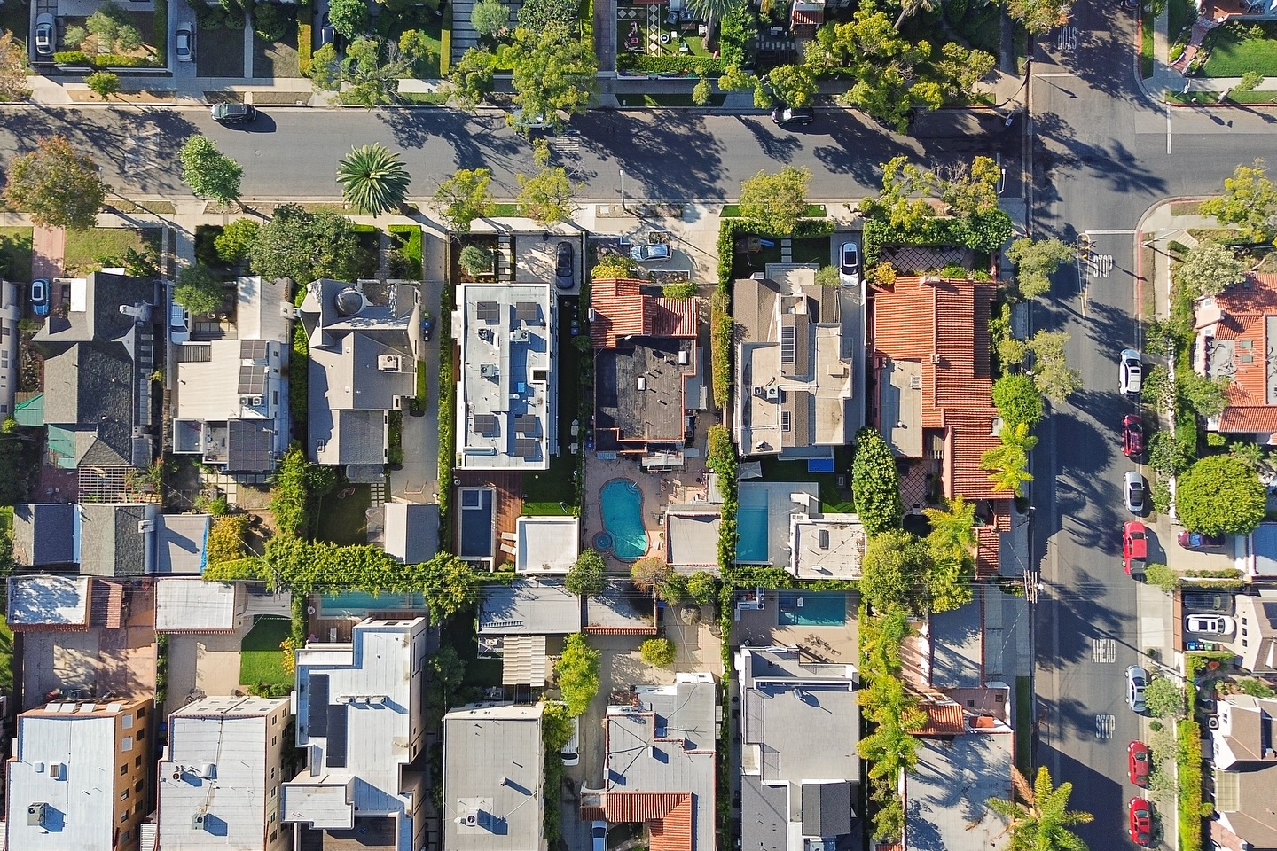 Beverly Grove from above | 6571 Colgate Ave
#justlisted #beverlygrove #westhollywood #dronephotography #realestate