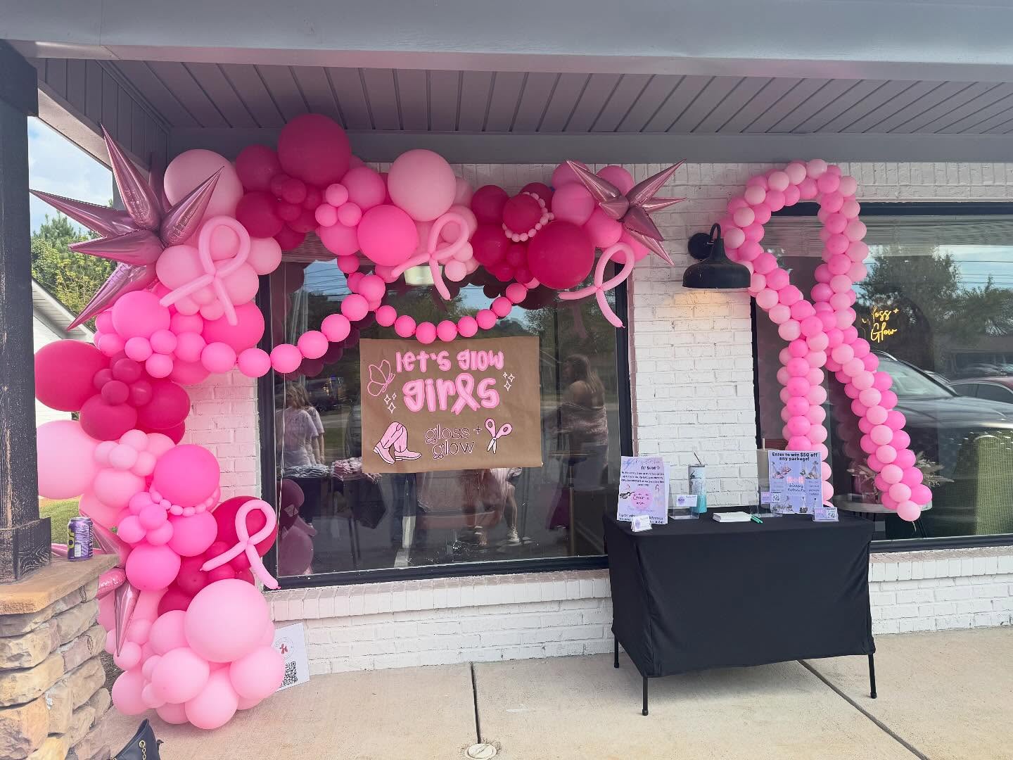💗🎗️
#huntsville #madisonalabama #huntsvilleballoons #balloonartist #balloongarland #balloonarch