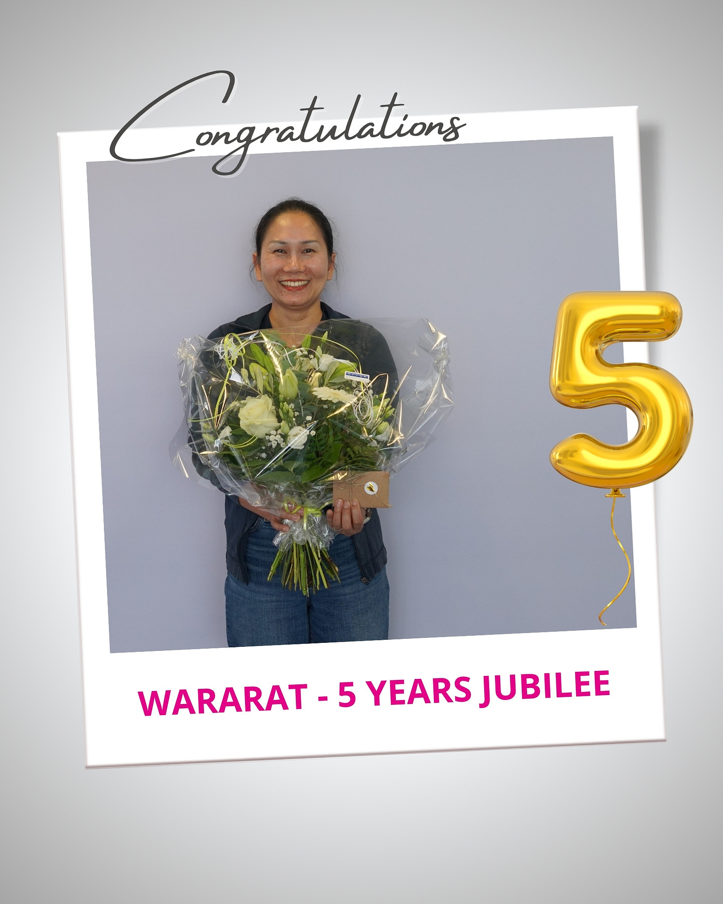 Wararat feiert ihr 5. Jubiläum bei der Feller Pivotages SA. Herzliche Gratulation! 🎉
Wararat fête son 5ème jubilé chez Feller Pivotages SA. Sincères félicitations ! 🎉
«Ich bedanke mich recht herzlich beim ganzen Team von Feller Pivotages für die letzten fünf Jahre. Es motiviert mich jeden Tag in diesem Team zu arbeiten, und ich bin dankbar ein Teil dieses Teams zu sein.»
#fellerpivotagessa #jubiläum #jubilee #anniversary #5years #watchindustry #component #watchcomponent #swisscomponent #celebration #dankbar