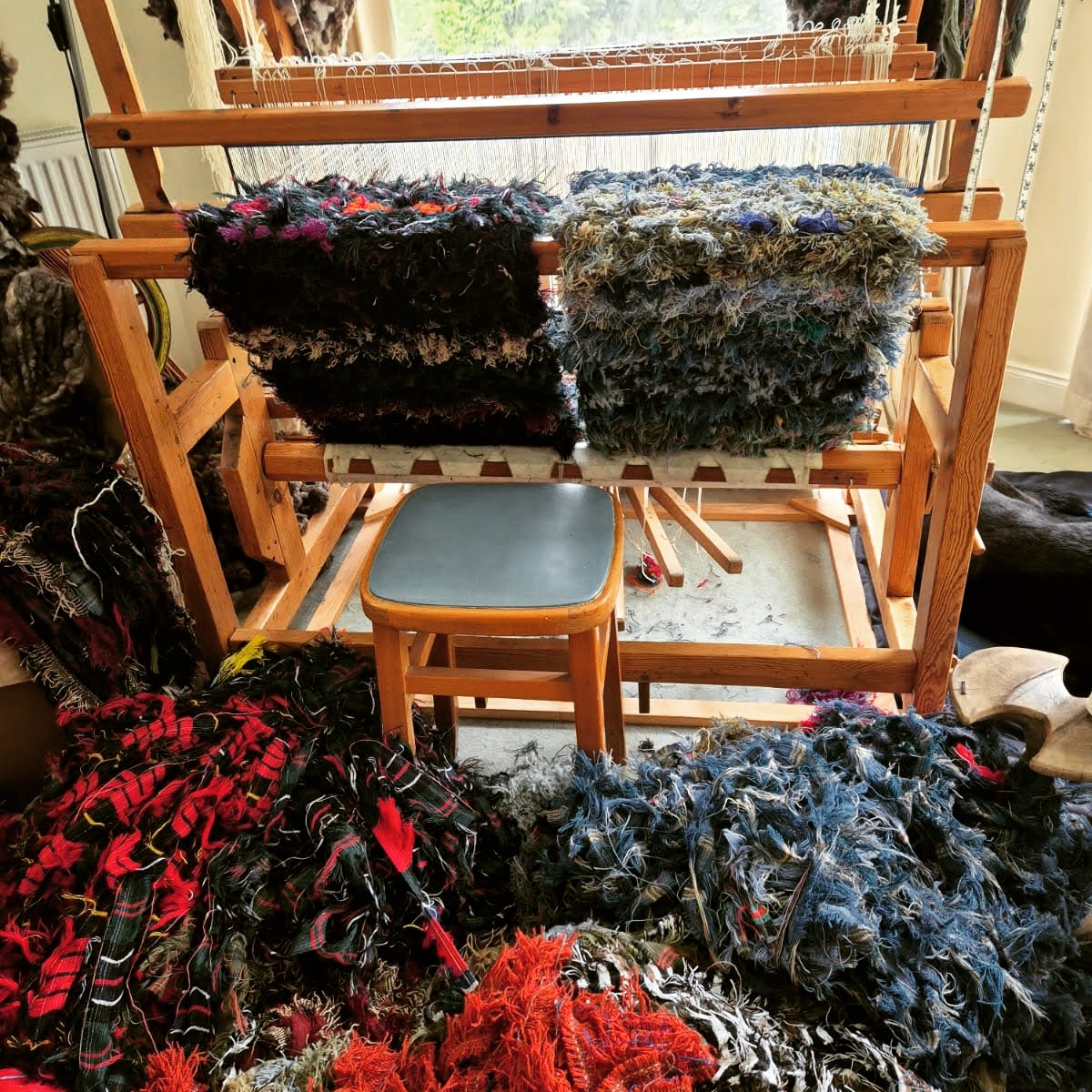 I've been tackling the mountain of tartan mill waste I rescued this summer, one rug at a time! These small striped rugs are dense and delightful underfoot, ideal for a bathroom, bedroom, or anywhere else you want to add a splash of colour - and the best part is, they're made from industrial mill selvedge that would otherwise have gone to waste!
#weaver #weaving #weaversofinstagram #fibreart #fibreartist #slowcraft #traditionalcraft #scottishwool #sustainablecraft #recycledwool