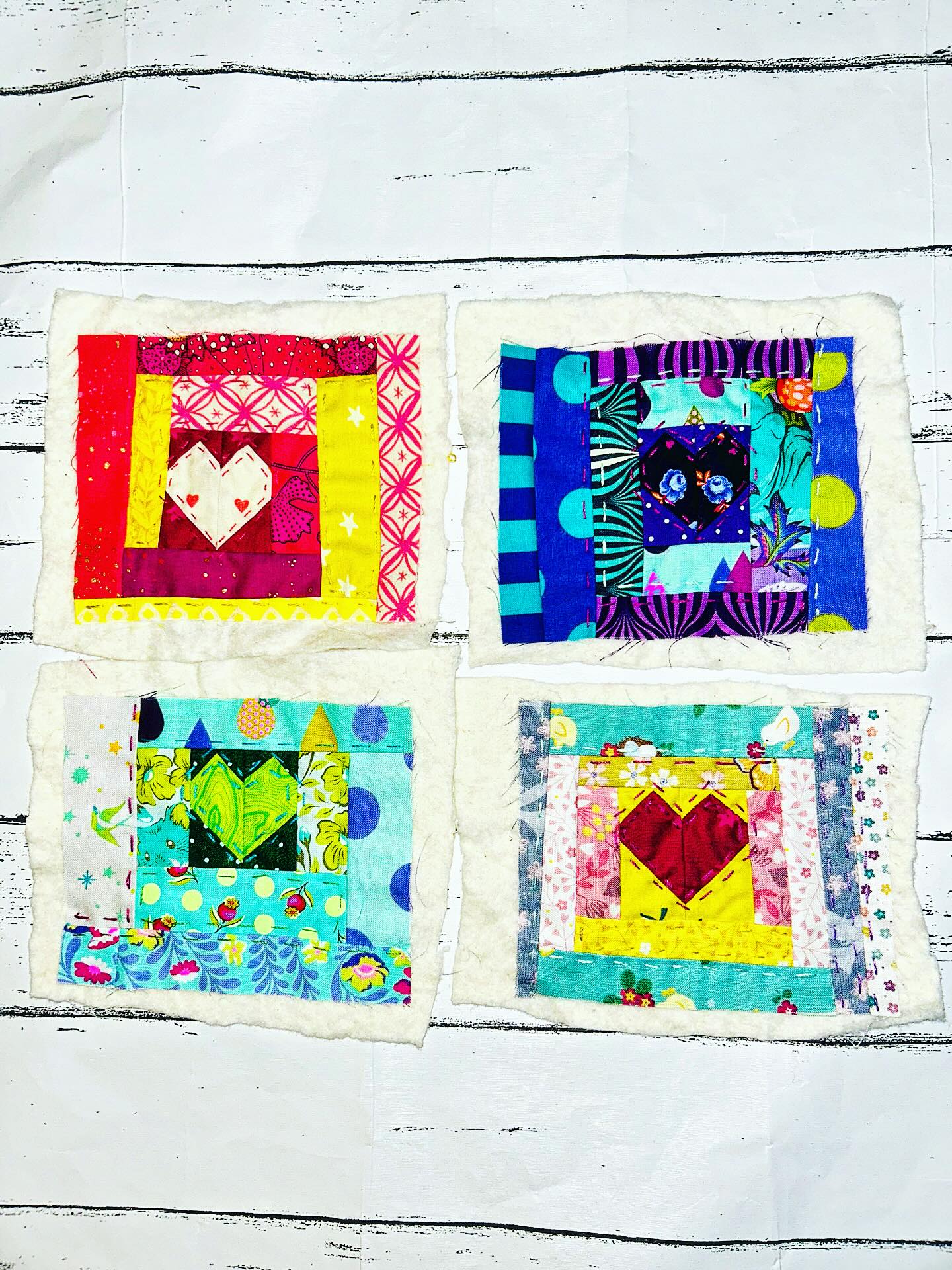 Is it even a Sunday if you’re not doing some #slowstitching ?!
I’ve spent a lovely afternoon hand quilting these scrappy rainbow panels for the Love Coin Purse I’m currently testing for @sarahashfordstudio ❤️🌈
Using my current obsession @aurifilthread 12wt - gorgeous colours, gorgeous texture!
#sarahashfordstudio #loveimprovcoinpurse #handquilting #handquilted #aurifilthread #aurifil12wt #slowstitchingonasunday #handstitched #sewtherainbow #scrappymakesmehappy #tulatroops #tulapink #tulapinkfabric #sallykellyfabric #logcabinquilt #logcabinquiltblock #fpp #foundationpaperpiecing #zipperpouch #vlieseline #newprojects #patterntester #patterntesting #greatbritishquilter #quiltersofinstagram #quiltersgonnaquilt #ukquiltersunited #quiltblock #sew