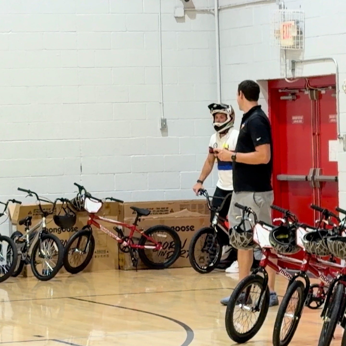 The USA BMX Foundation was proud to team up with Swire Coca-Cola, Mongoose, and Olympian Cam Wood to surprise 25 incredible youth at the Boys & Girls Clubs of the Valley – Bob Bove Branch with brand-new bikes!
We’re all about empowering youth through the fun and freedom of BMX - thank you to everyone who made this day possible! 🙌
#USABMXFoundation #BMX #GreatFutures #BGCAZ #CommunityImpact #Partnership @swirecc @mongoosebikes @bgcaz @_camwood