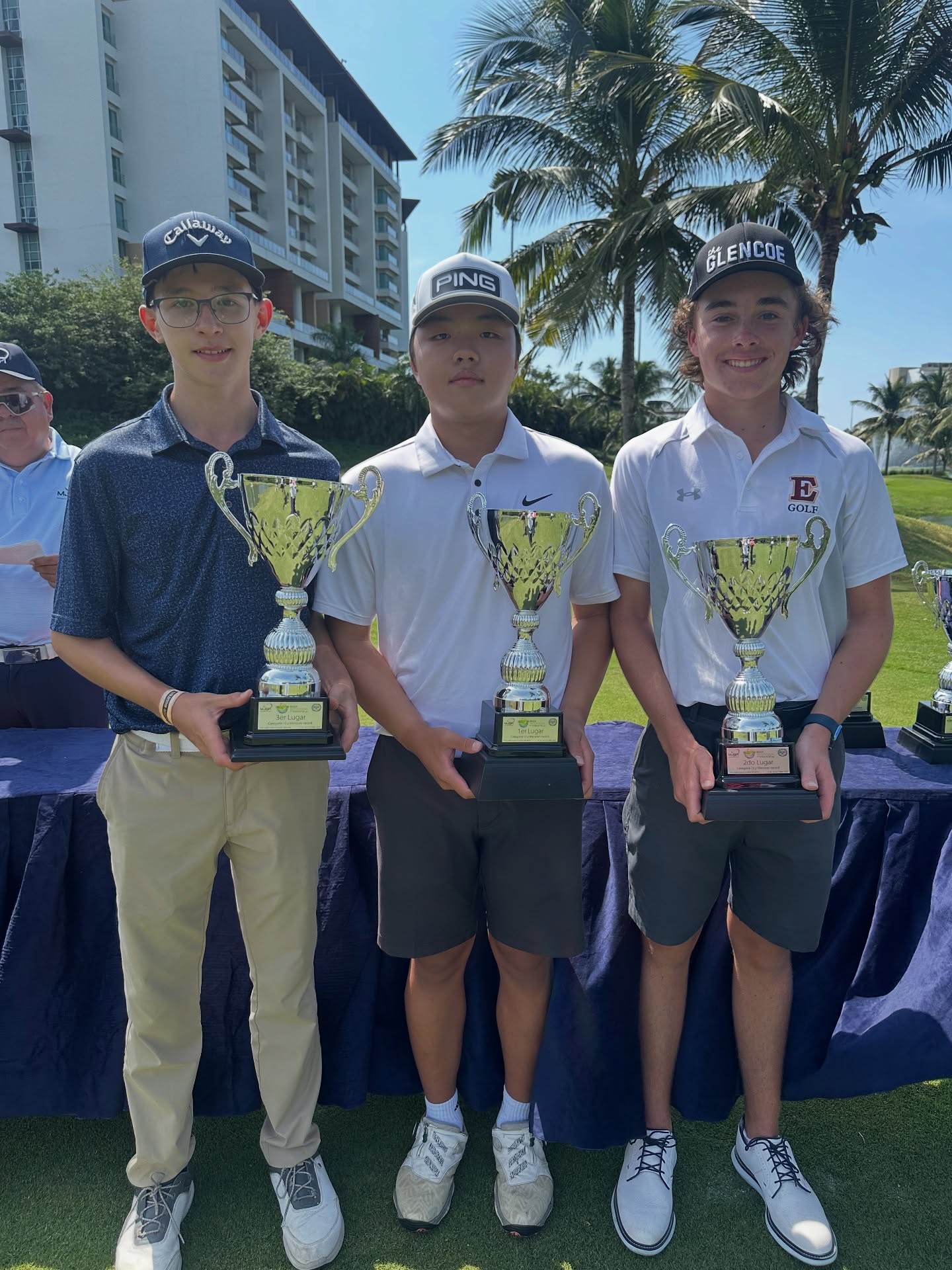 🎉 ¡Felicidades a todos los campeones del MJGA Invitational by Vidanta 2025! 🏆⛳️
Su esfuerzo, constancia y pasión por el golf los llevaron a lo más alto, ¡y hoy celebramos junto a ustedes este gran logro! 🌟
Gracias por representar con orgullo el espíritu del golf juvenil y por inspirar a tantos jugadores en el camino 💚
¡Enhorabuena a todos los ganadores! 👏👏
#MJGA #Vidanta #MJGAInvitational #JuniorGolf #GolfMexico #GolfJuvenil #CampeonesMJGA