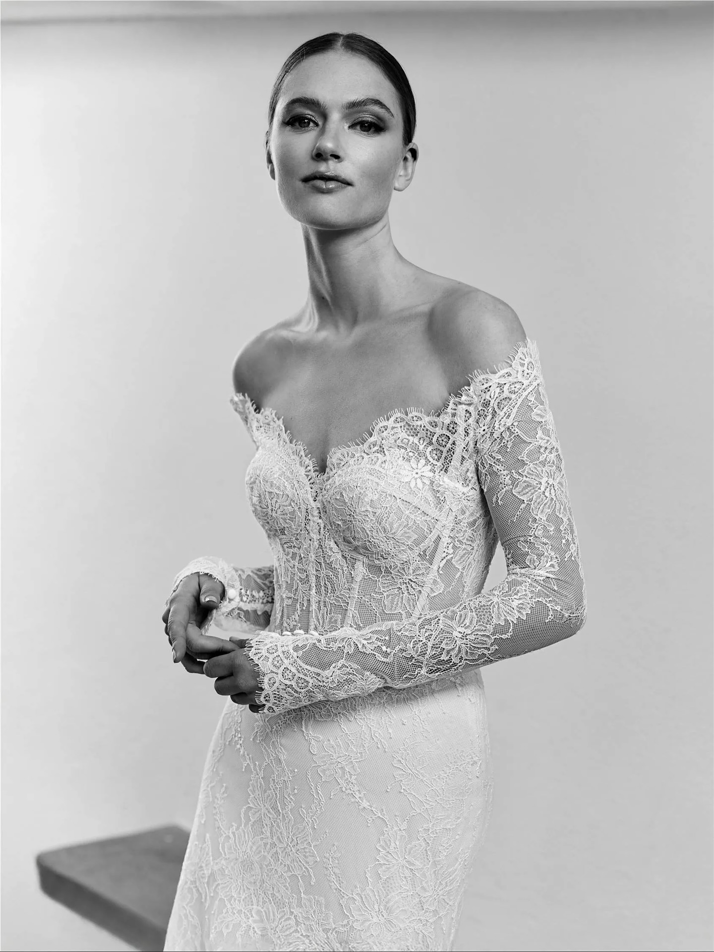 Pronovias Gleny Is here!
This dress has had so much love at the shows I’ve done this week that I thought she deserved her own post ✨
The perfect Chantilly lace long sleeve wedding dress with corset style basque waist 👰♀️
Link in bio to book your appointment and try her on.
📍Warwick, Warwickshire
#warwickshireweddingdressshop #pronoviasgleny #laceweddingdress #corsetweddingdress #bridalboutiquewarwick