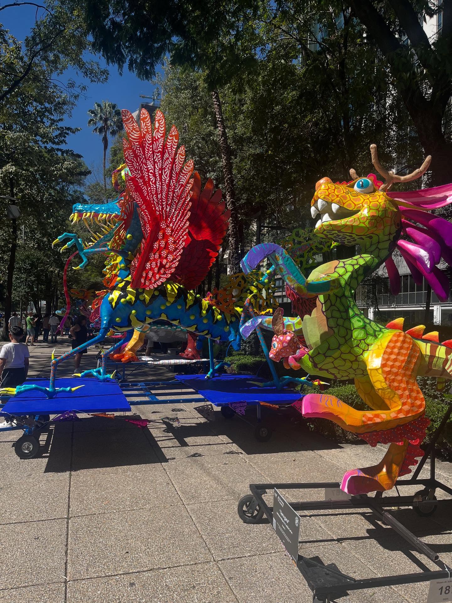 Hola amigos! Estoy in Mexico para aprender espanol. I’m off on my travels again, currently in Oaxaca but first I went to Mexico City and managed to fit a lot in despite having only 8 hours, including the amazing anthropology museum, Frida kahlo’s house, Trotsky’s (very gloomy reinforced) house, the market, the cathedral, and the ruins of templo mayor. This is my third time in Mexico and feels like the first to actually see the authentic country and have delicious food. #travel #solotravel #mexico #mexicocity