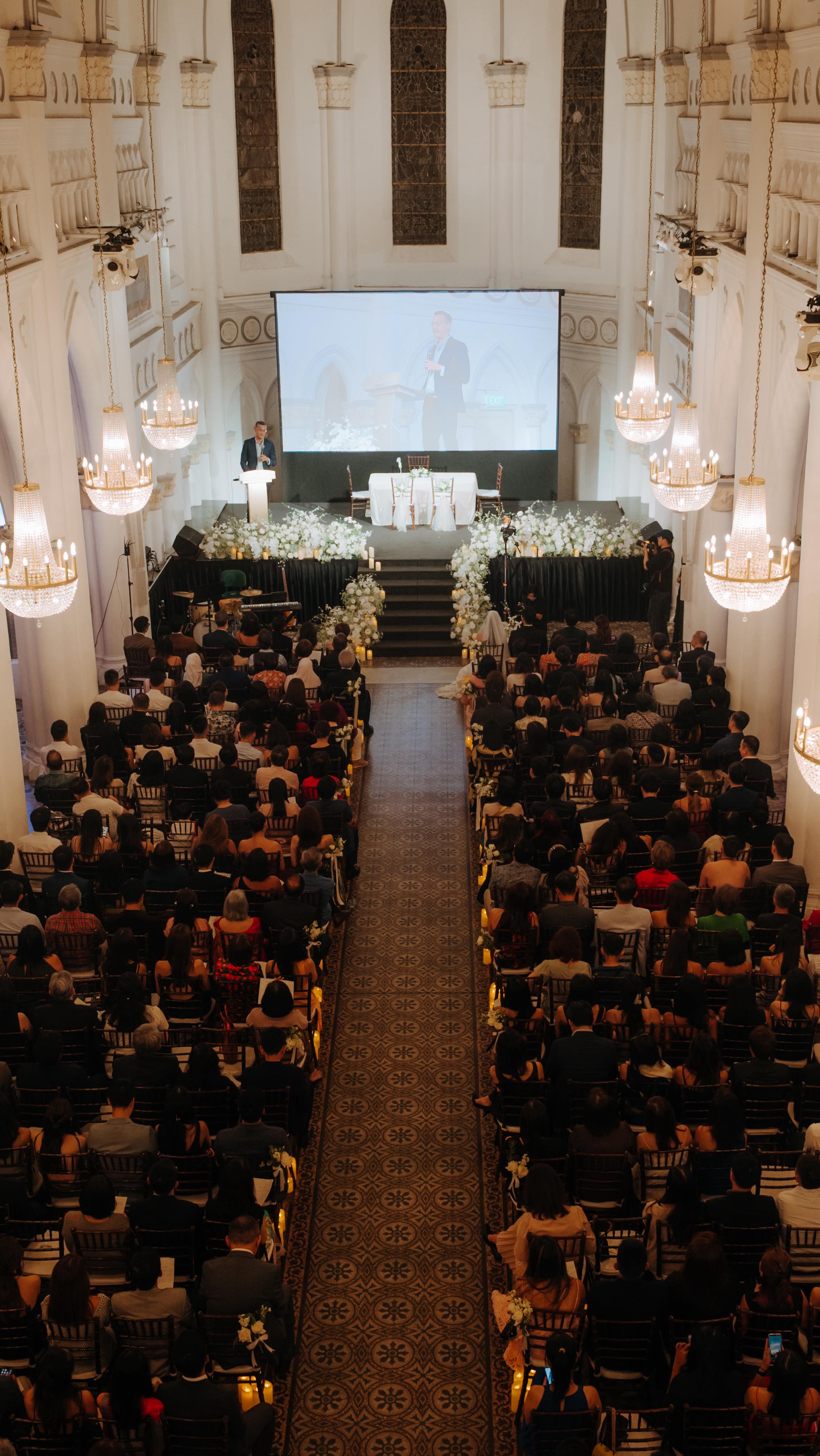 Some fun BTS shots we took on @immanky and @tee.jungg special day ✨
The team that made it happen
@wanderlustdreamco
@thegoodside.sg
@theivorybridal
@rowan_autelier
@floralsbyfel
@victoriaweddingcollection
@chijmes_hall