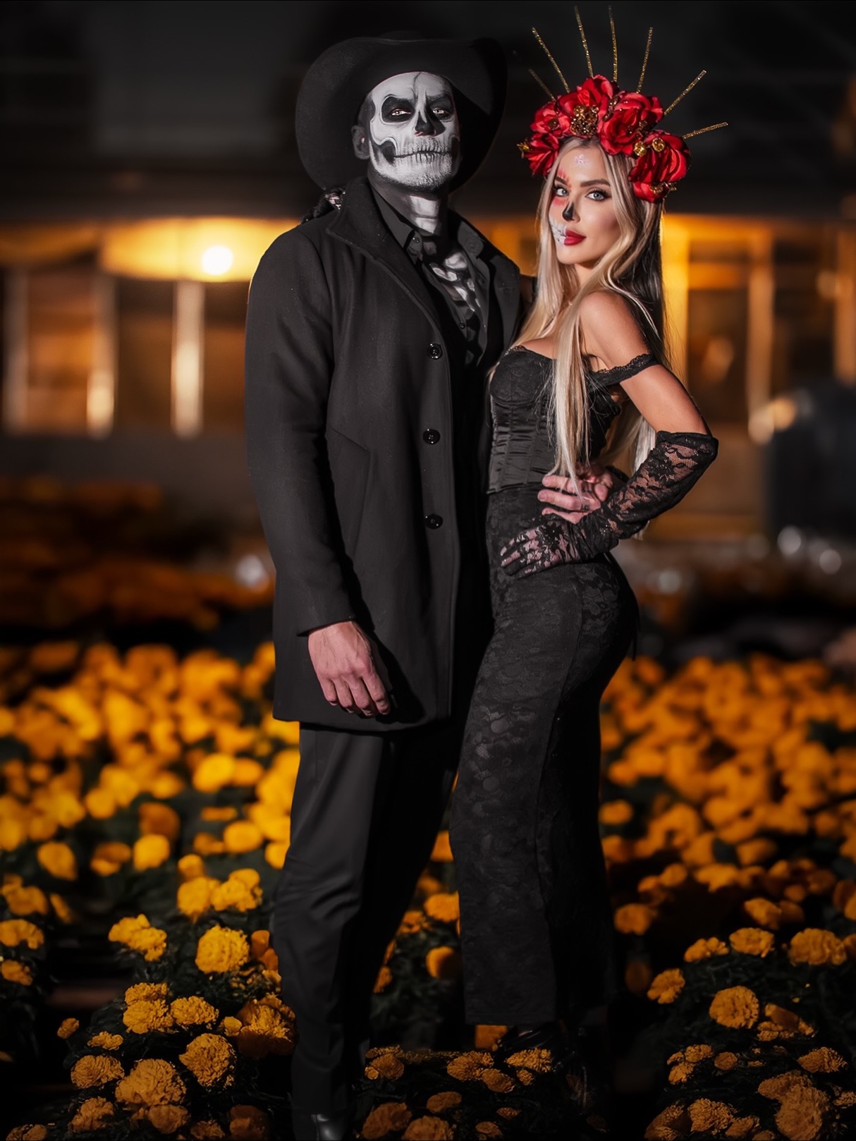 Catrina, un ícono de elegancia atemporal.
Cada fotografía revela la sutileza de su presencia y la fuerza de su mirada.
Un homenaje a la belleza que trasciende
Model: @judithtwins & @vico.bouvier
Maquillaje: @mabest__
#EditorialPhotography #LuxuryPortrait #HighEndPhotography #Catarina #FashionEditorial #LuxuryAesthetics #FineArtPhotography #LuxuryLifestyleMexico #CDMXLuxury #ModelPhotography #EleganceRedefined #TimelessBeauty