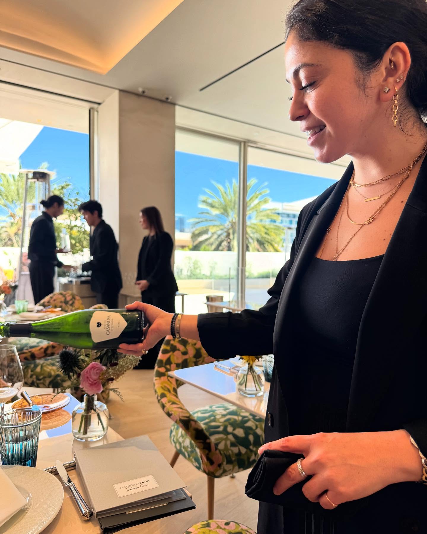 Thank you immensely for having us. A lunch I won’t forget, surrounded by so much talent, beauty and kindness . Aux Dames de Monsieur Dior. 🥂
#dominiquecrenn #diorrestaurant #dior #champagnecasanova