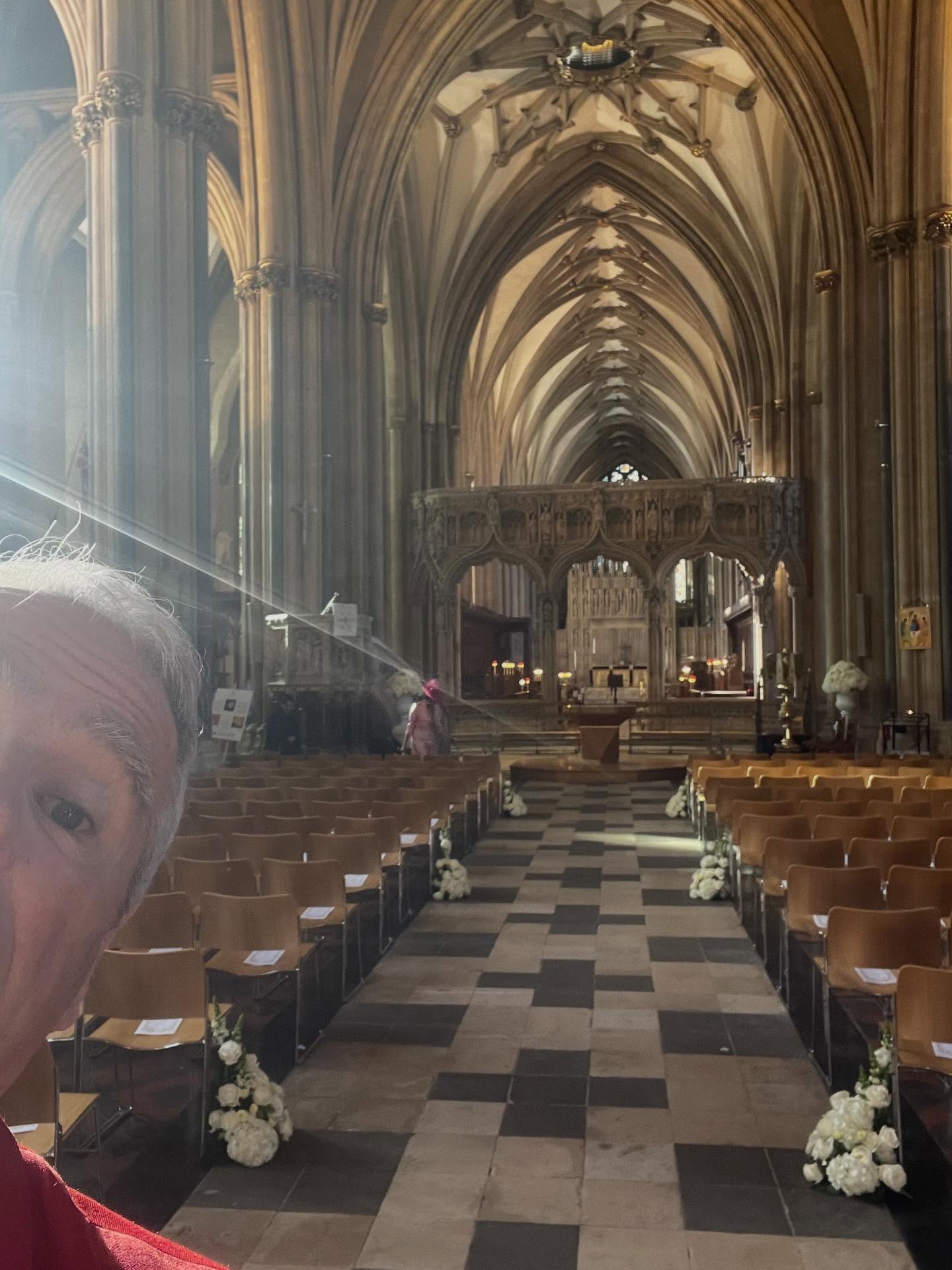 Today's office part 1
Bristol Cathedral.
Wow!
It is for Isaac and Boriana.
More to come.
#classinacoat #toastmastergeoff #weddingtoastmaster #swevents