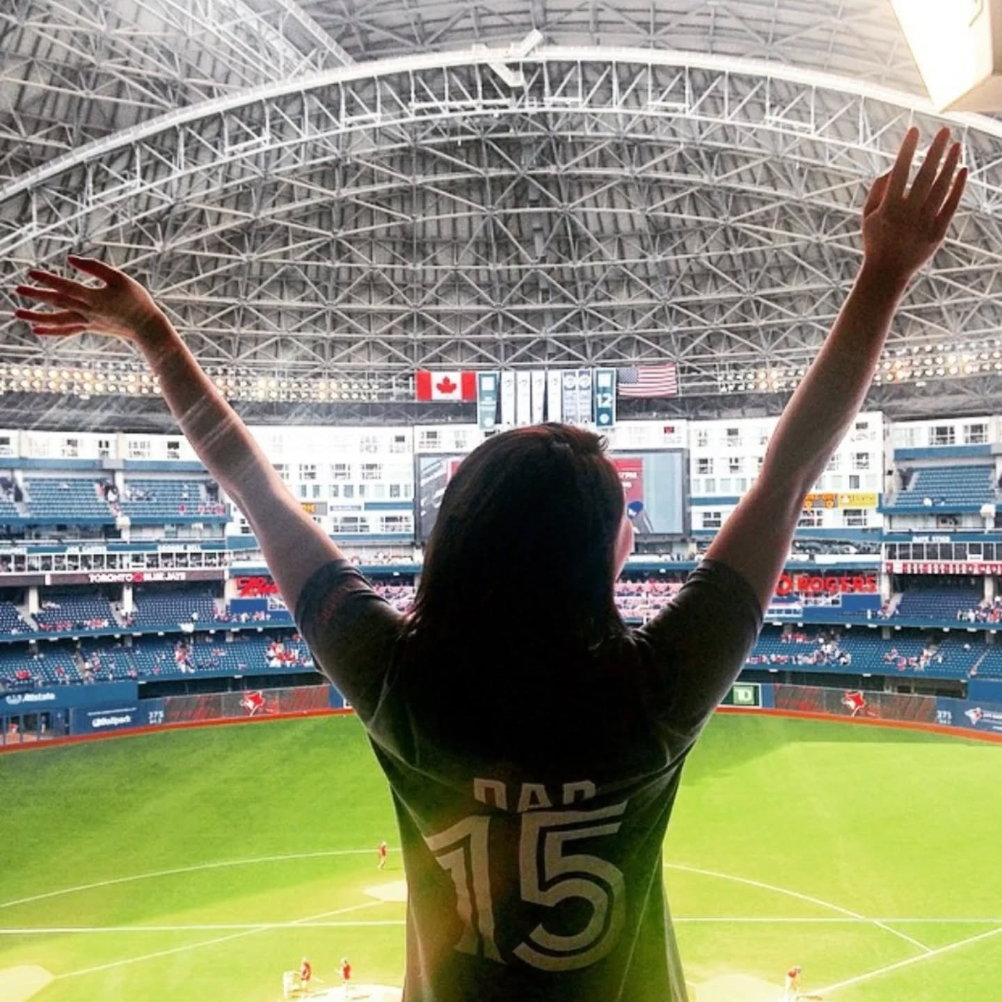 From designing layouts to watching the @bluejays play it out on the field — talk about a full circle moment! ⚾
This win unlocked a core memory: my 1st time in a @roger.centre box 10 years ago when I was just starting out in editorial design.
Wide eyed. Soaking in the energy of the crowd. Dreaming of where design could take me.
Right out of graduating, I landed a job where I got the opportunity to work on a variety of brands through Rogers Media Publishing including your household favourites like Walmart, Sportsnet, Maclean's, Chatelaine, Canadian Tire, and never did I imagine I'd get to design for MLSE! 🤩
As a sports fan growing up with my dad and brother especially, I love that I got to contribute to moments and designs that connect so many people through sport, pride, and celebration! ⭐
This Blue Jays milestone is so nostalgic. ✨ Here's to believing in your journey, even when you're just getting started or reinventing yourself!
#BlueJays #WorldSeries #SportsFan #GraphicDesigner #MLSE #WantItAll